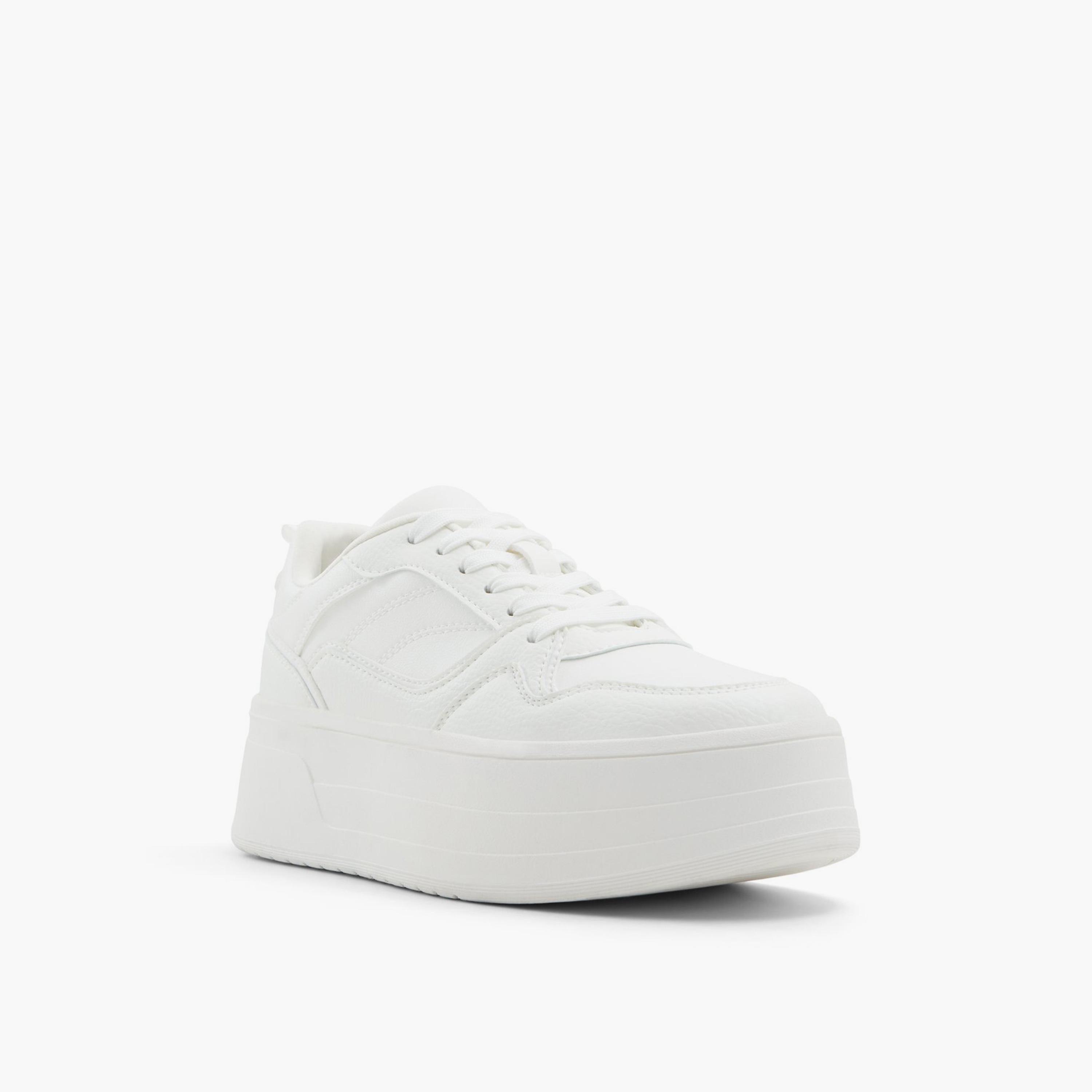 كول ات سبرينج- حذاء رياضي نسائي بأربطة كاحل منخفض  | 30EVIIE-women-shoes-sneakers-image-2
