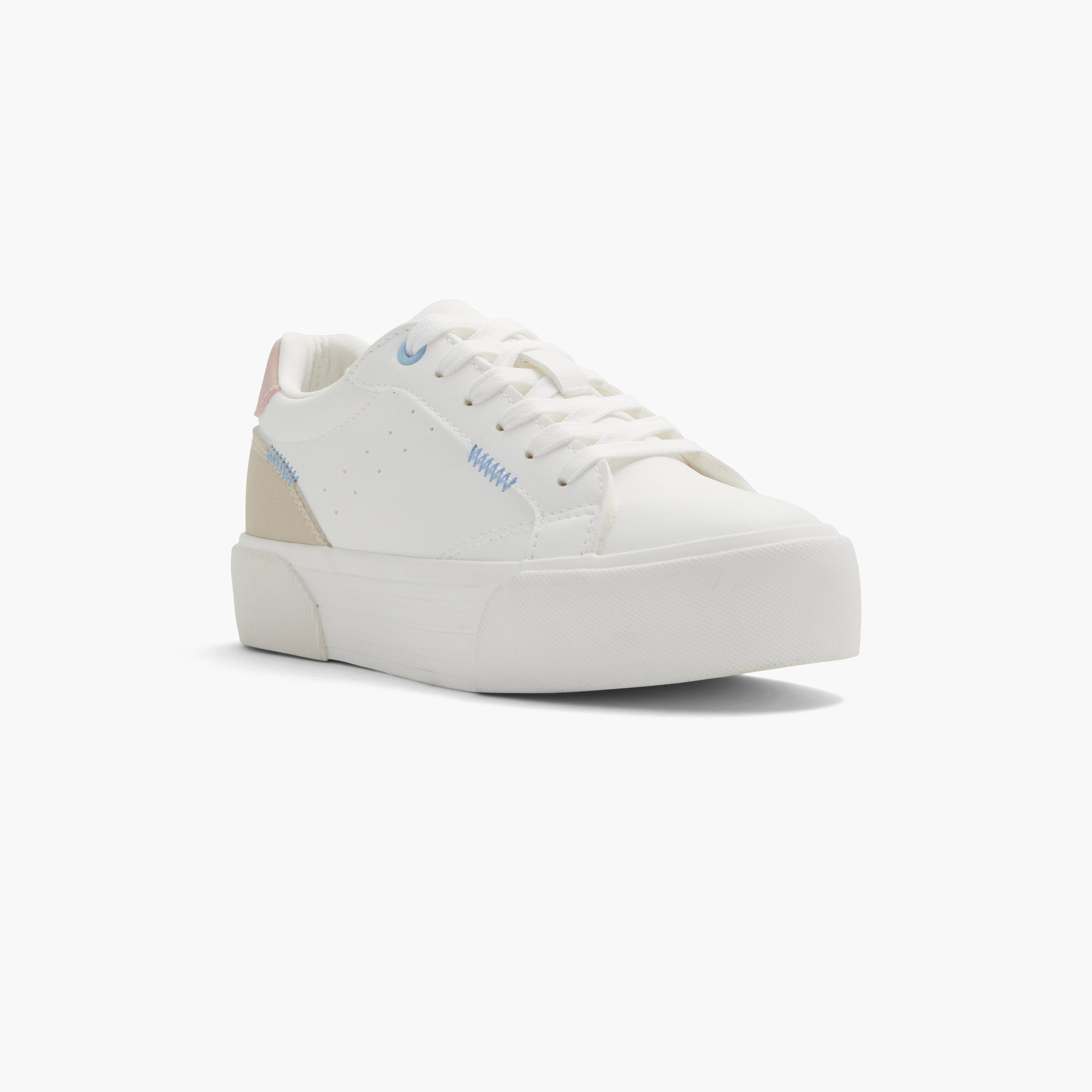 كول ات سبرينج حذاء رياضي نسائي بكاحل منخفض 30FEEONA-women-shoes-sneakers-image-17