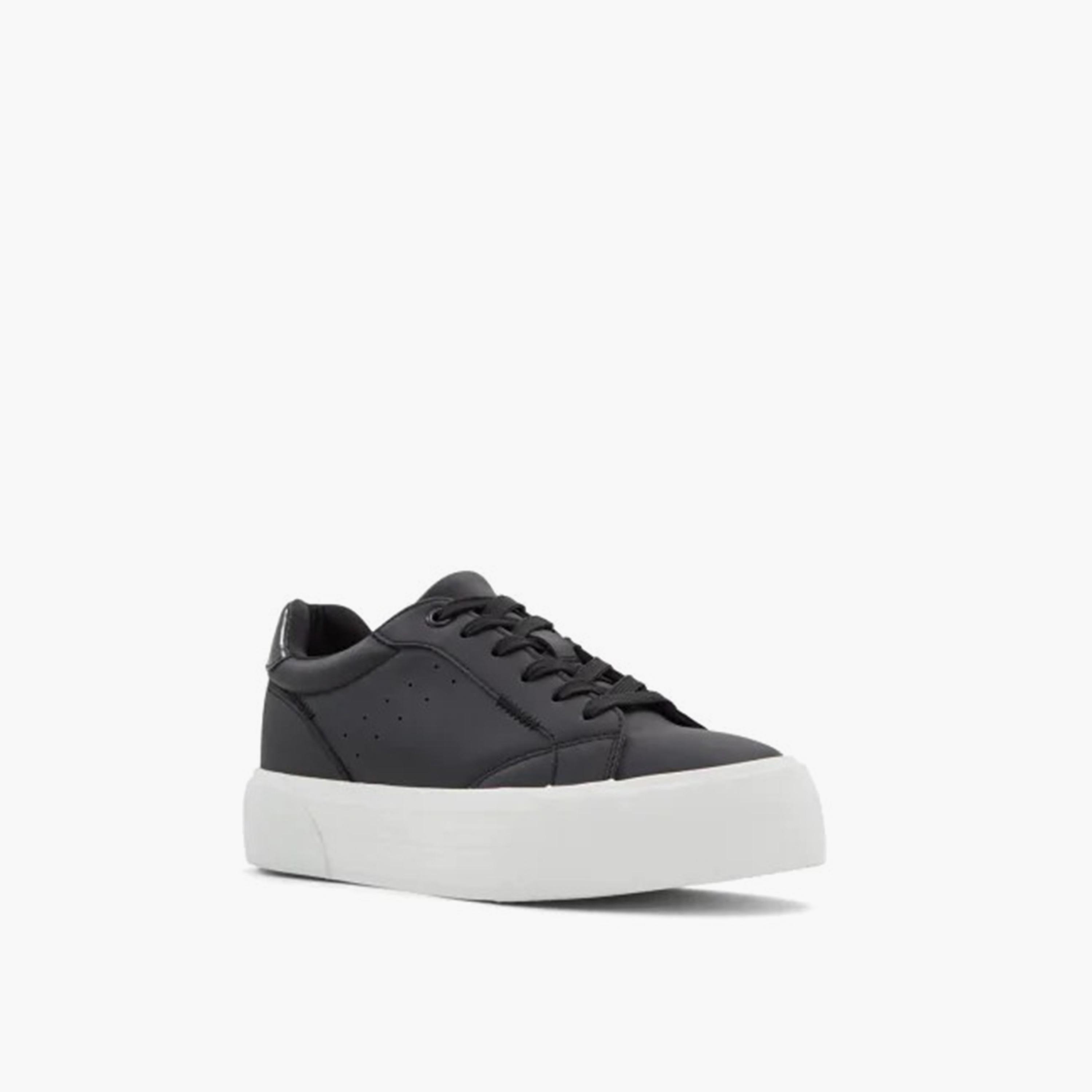 كول ات سبرينج حذاء رياضي نسائي بكاحل منخفض 30FEEONA-women-shoes-sneakers-image-34