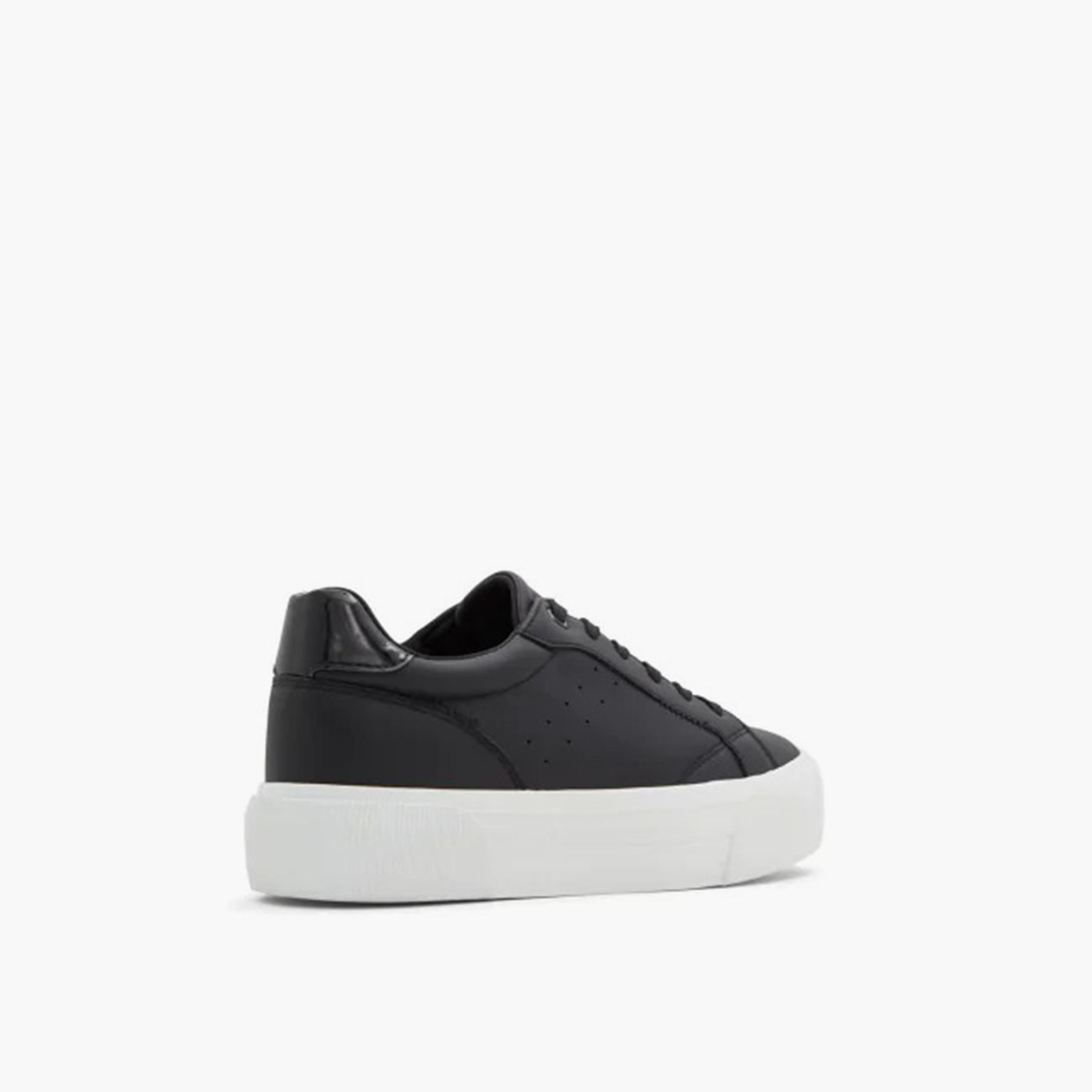 كول ات سبرينج حذاء رياضي نسائي بكاحل منخفض 30FEEONA-women-shoes-sneakers-image-38