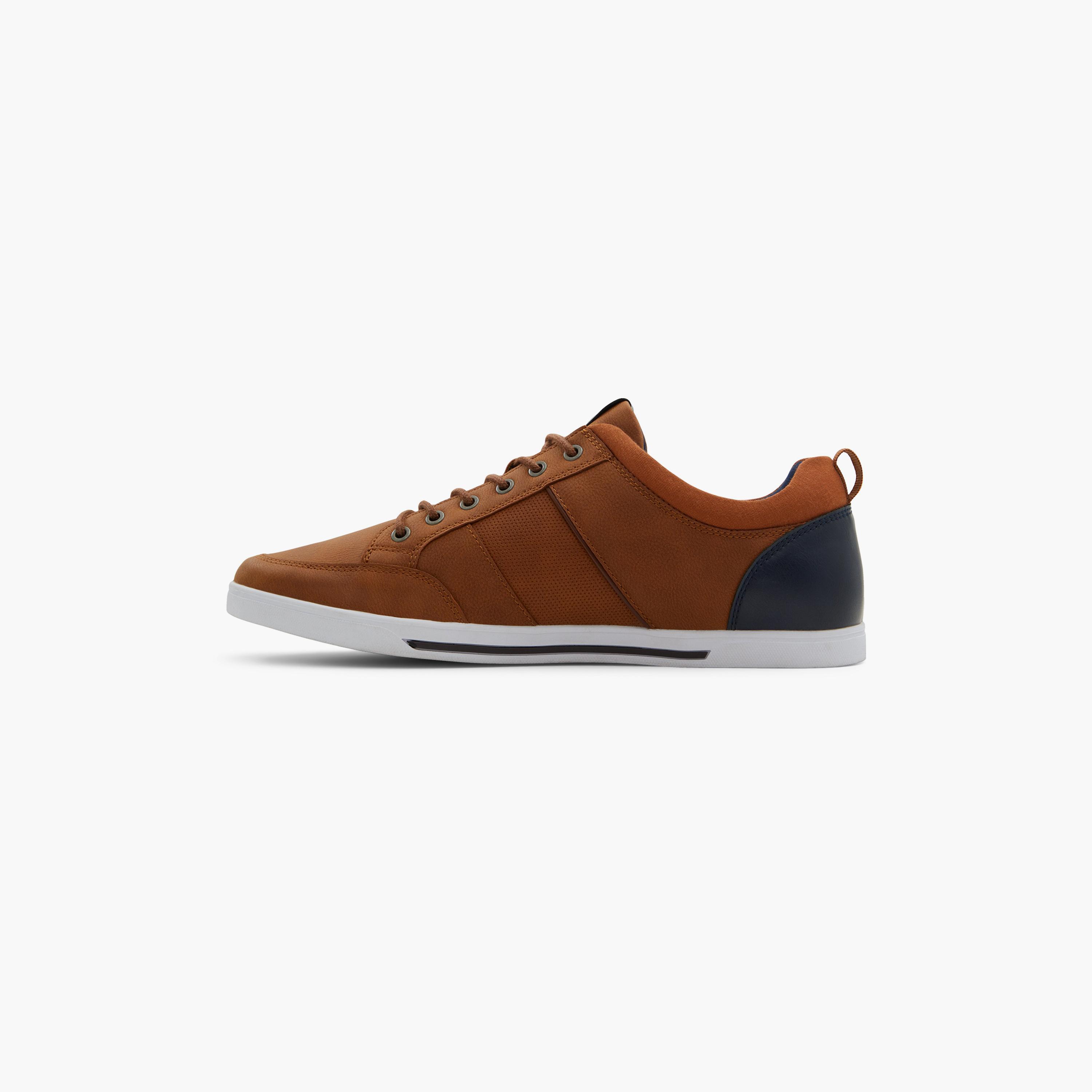 كول ات سبرينج حذاء رياضي رجالي بكاحل منخفض 30HALISEN-men-shoes-sneakers-image-13
