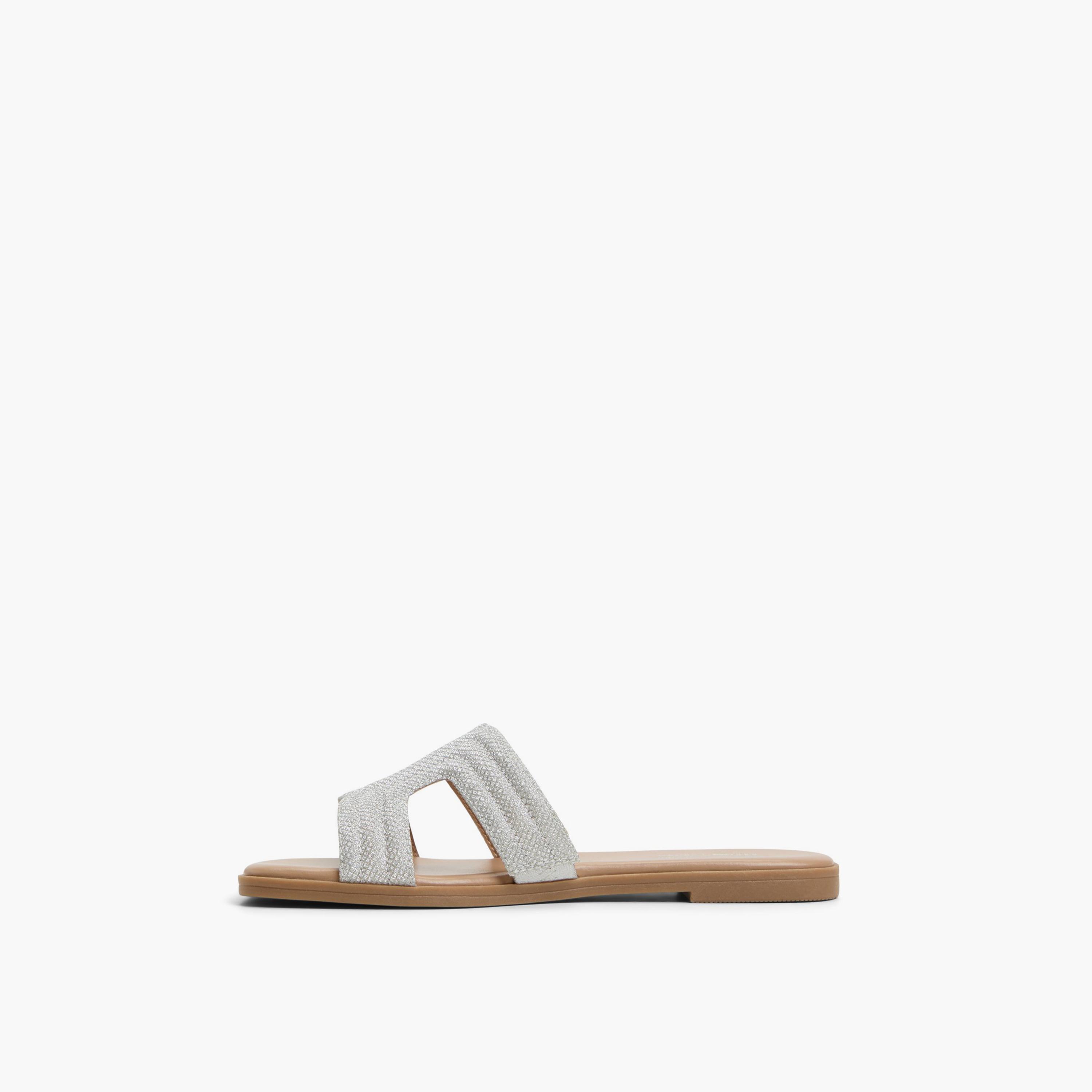كول ات سبرينج- صندل نسائي سهل الارتداء  | 30HAYLEE-women-shoes-sandals-flats-image-21
