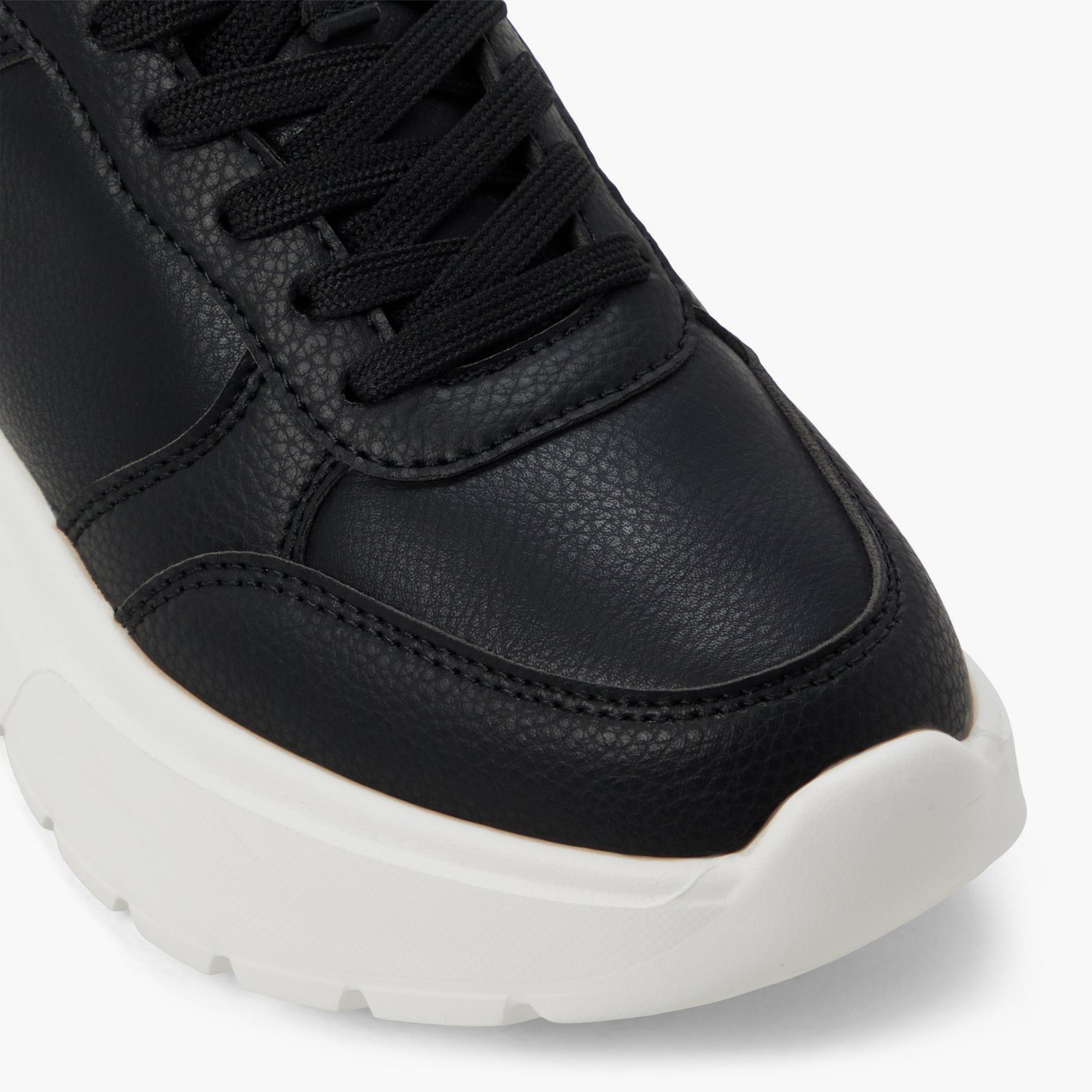 كول ات سبرينغ - حذاء رياضي هيكيكس للنساء برباط ذات نعل سميك منخفض الكاحل | 30HIKIXX-women-shoes-sneakers-image-2