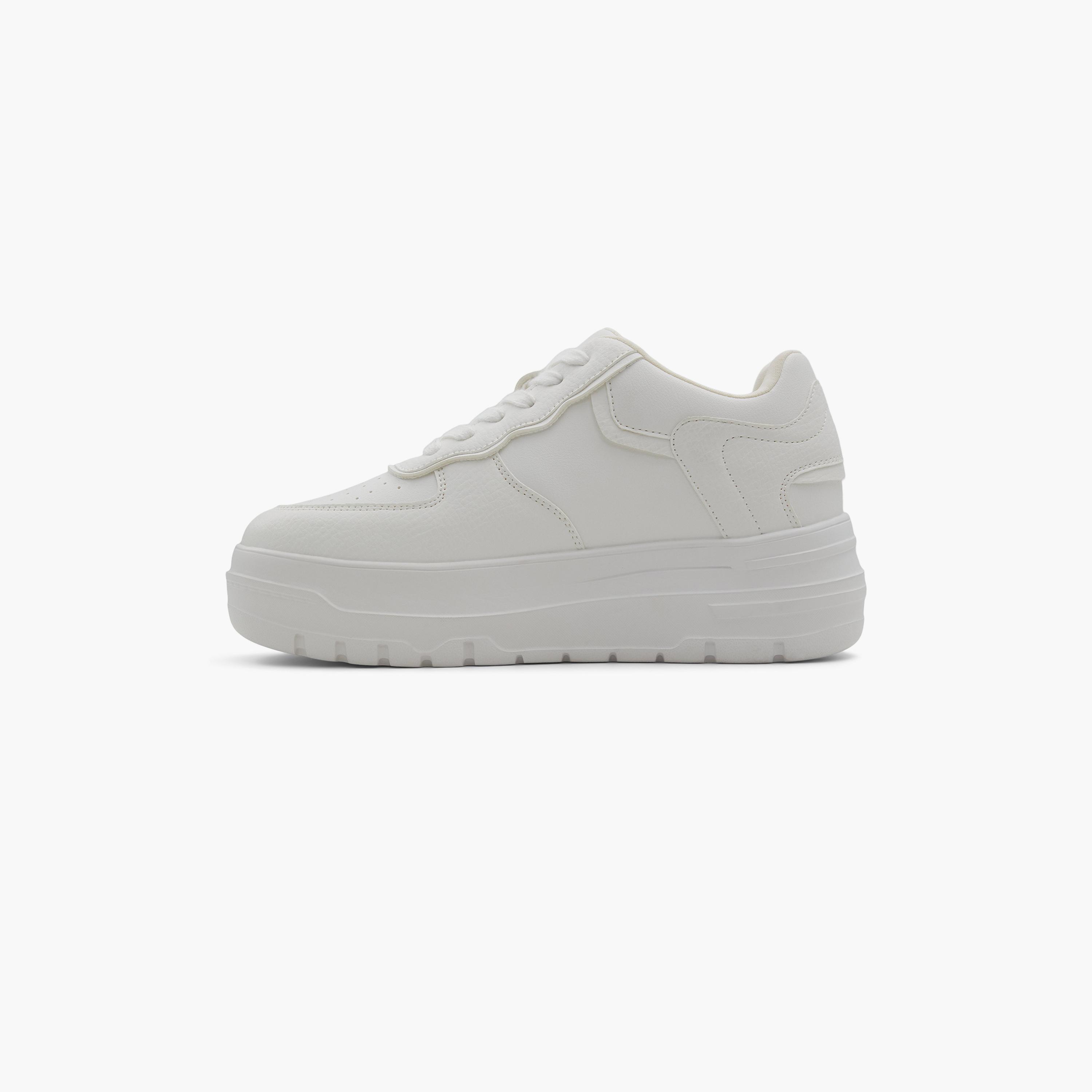كول ات سبرينج حذاء رياضي نسائي بكاحل متوسط 30IVEY-women-shoes-sneakers-image-3