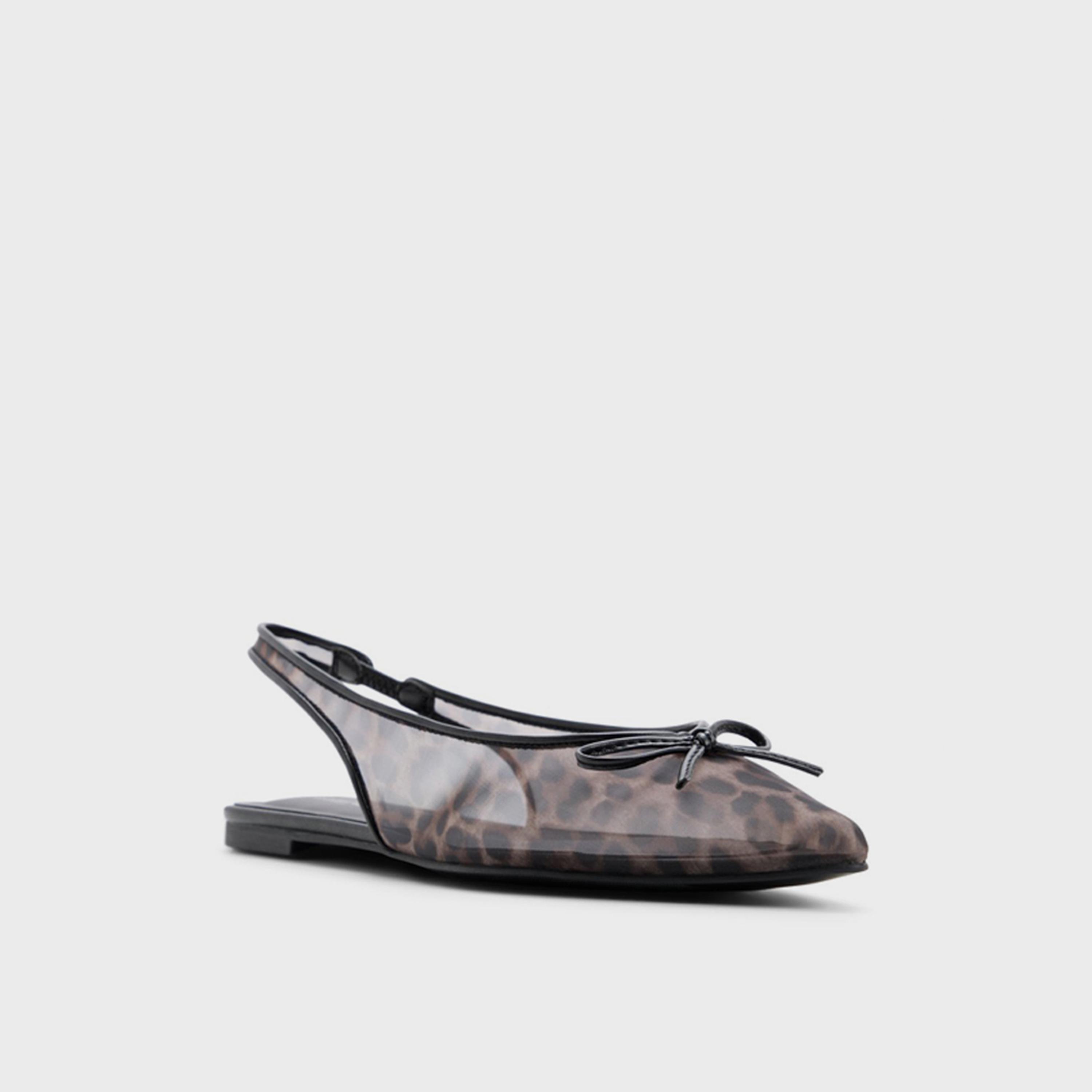 Call it Spring Women's Elastic Strap JENNIKA Pointed Toe Flat Ballerinas | 30JENNIKA-women-shoes-ballerinas-image-1