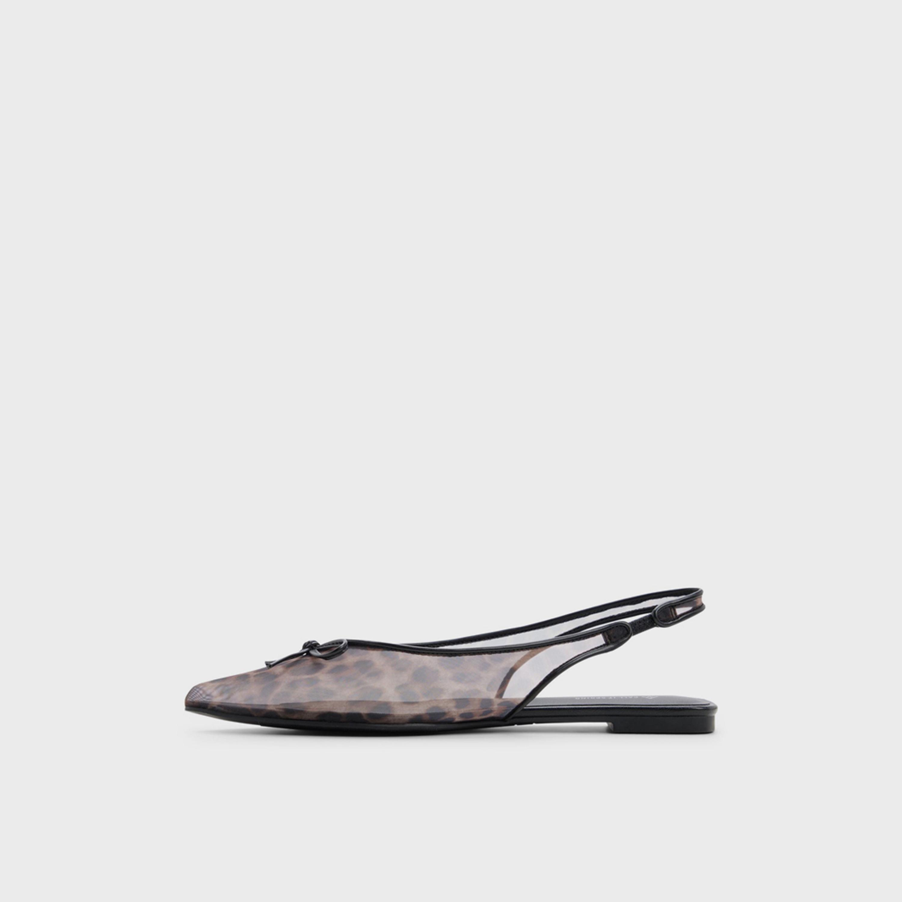 Call it Spring Women's Elastic Strap JENNIKA Pointed Toe Flat Ballerinas | 30JENNIKA-women-shoes-ballerinas-image-4