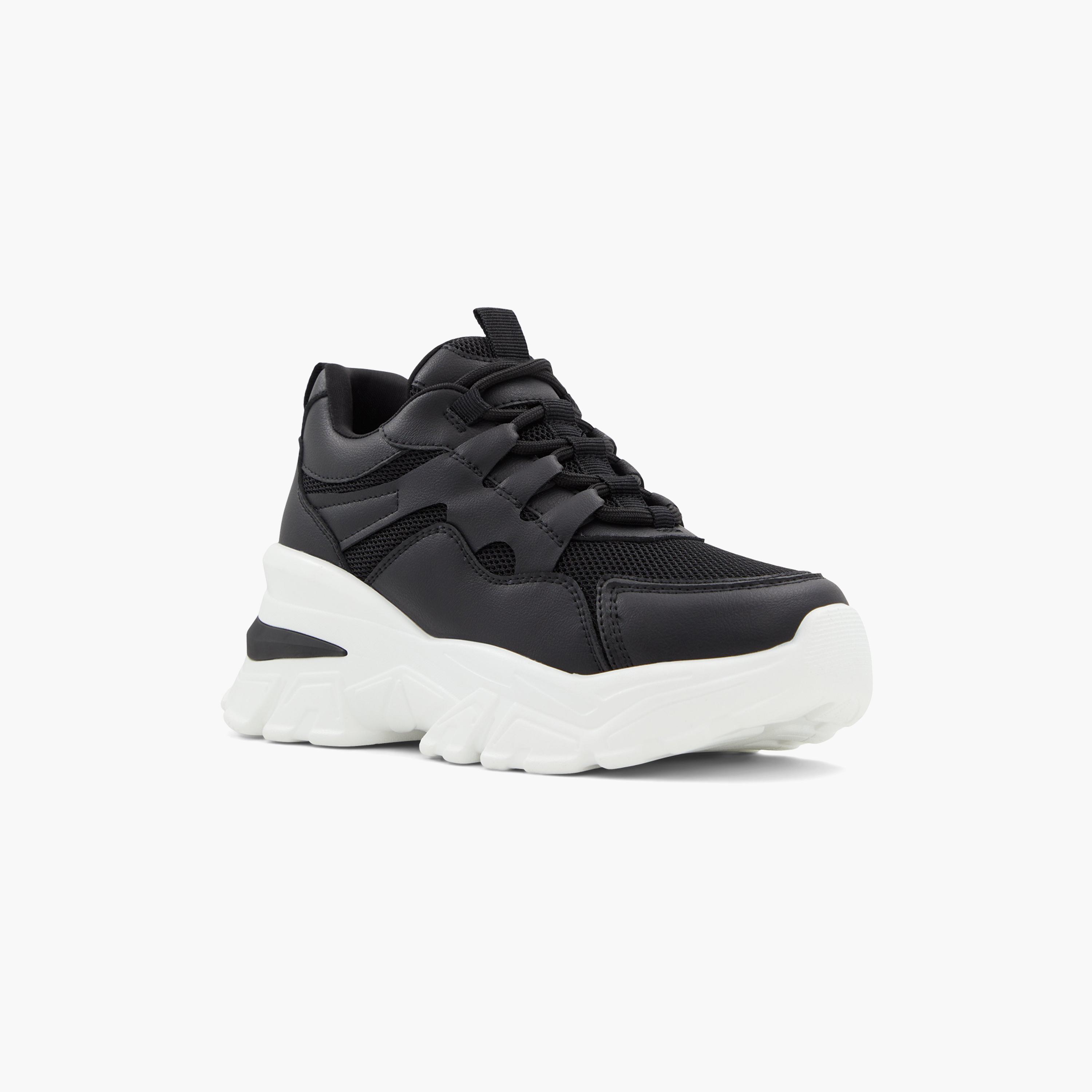 كول ات سبرينج حذاء رياضي نسائي بكاحل متوسط 30JENNAA-women-shoes-sneakers-image-1
