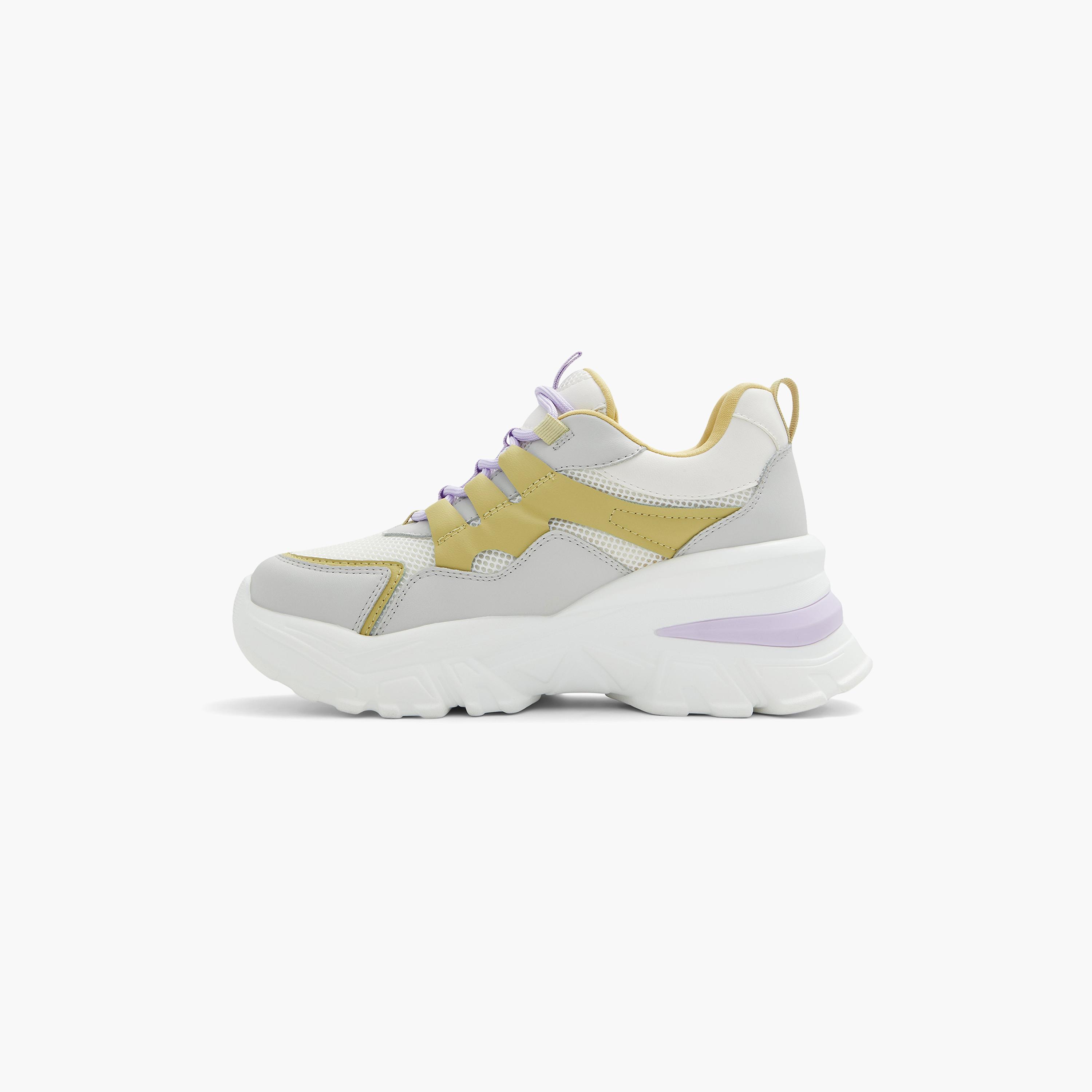 كول ات سبرينج حذاء رياضي نسائي بكاحل متوسط 30JENNAA-women-shoes-sneakers-image-13