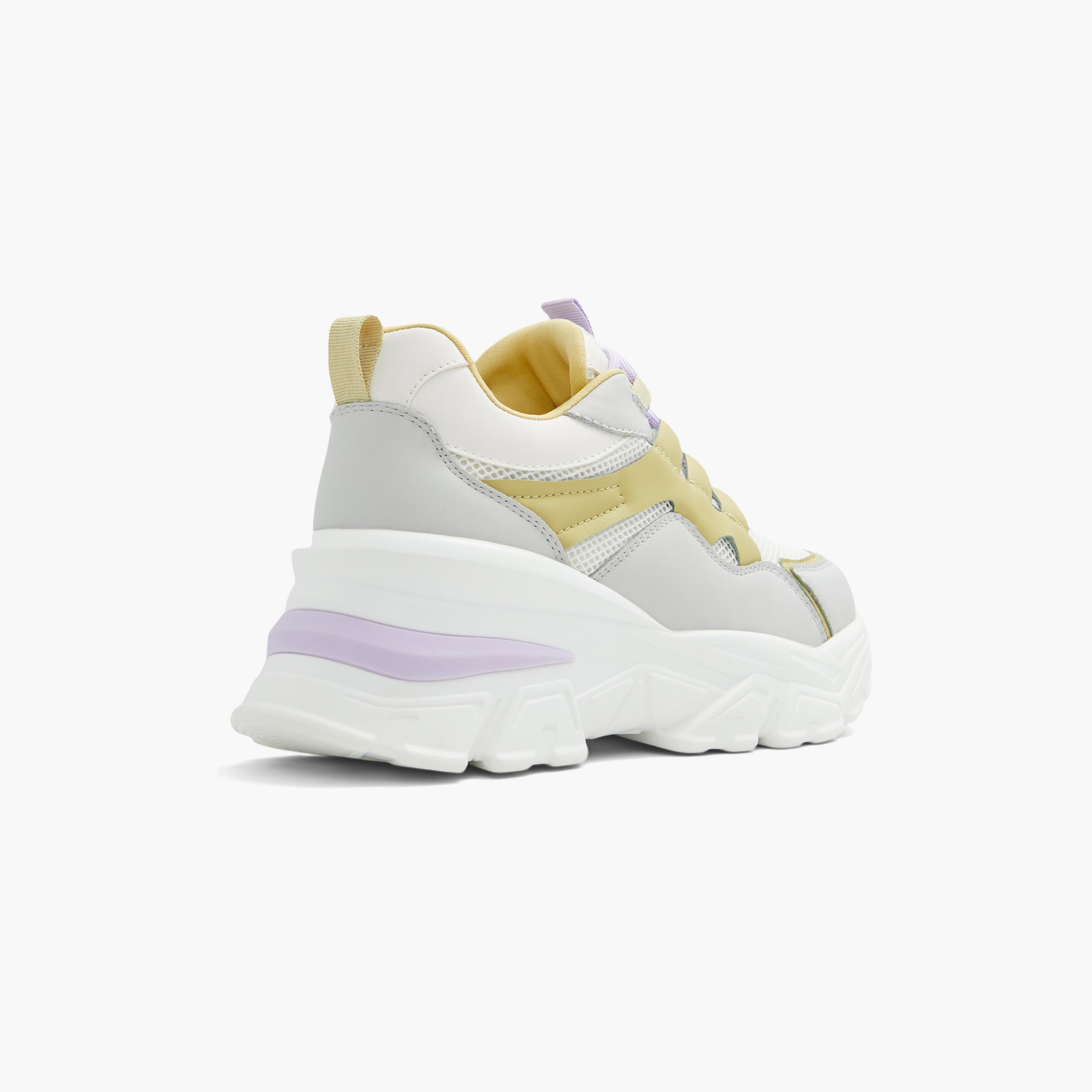 كول ات سبرينج حذاء رياضي نسائي بكاحل متوسط 30JENNAA-women-shoes-sneakers-image-14