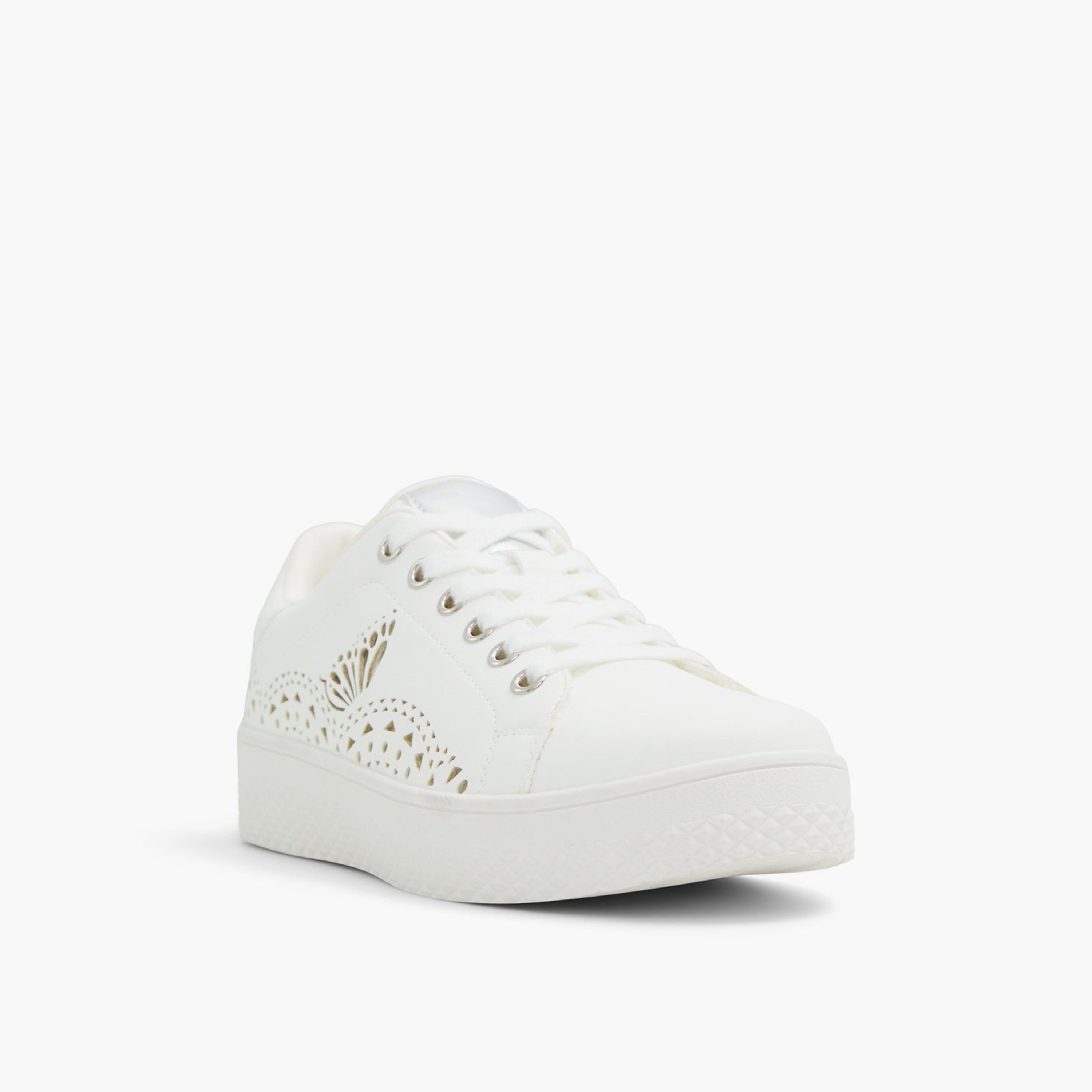 كول ات سبرينج حذاء رياضي نسائي بكاحل منخفض 30KALINAA-women-shoes-sneakers-image-13