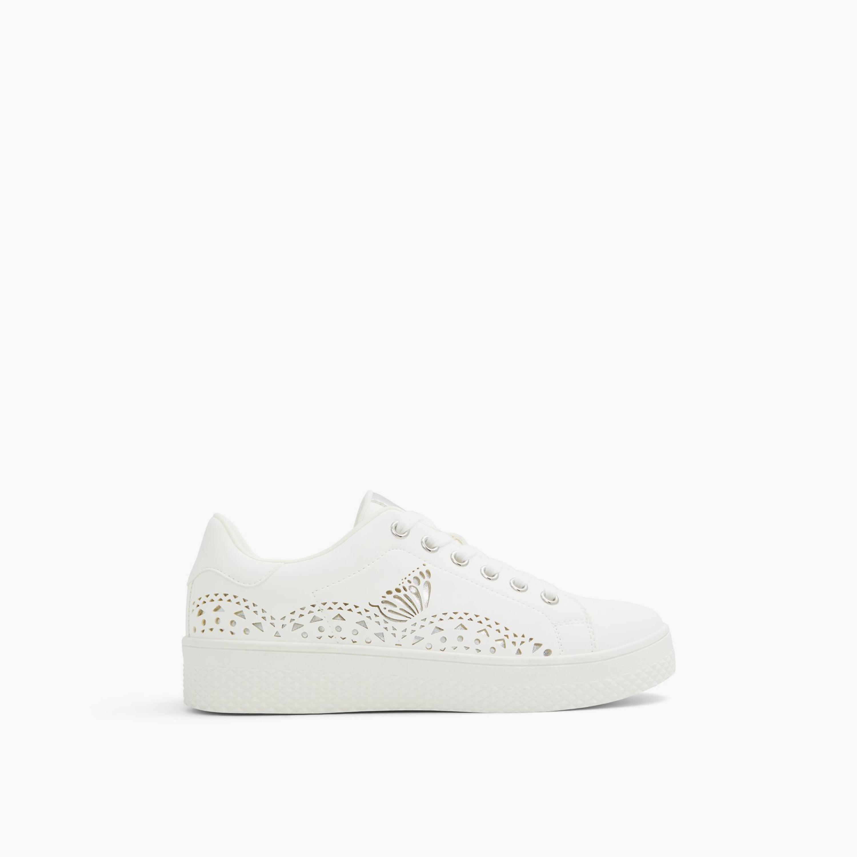 كول ات سبرينج حذاء رياضي نسائي بكاحل منخفض 30KALINAA-women-shoes-sneakers-image-16