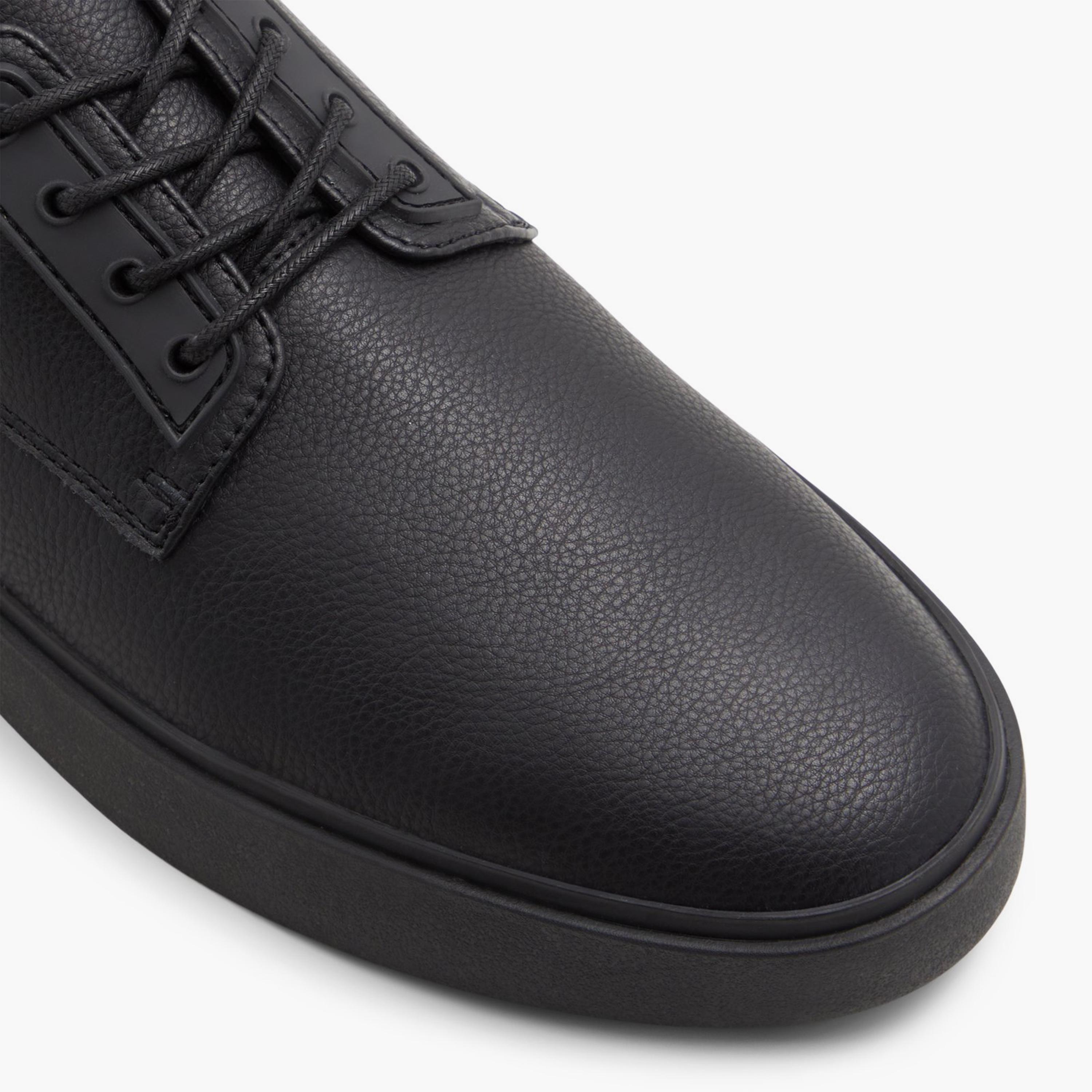 كول ات سبرينغ- حذاء ديربي كيلاوي للرجال | 30KELLAWAY-men-shoes-loafersandmoccasins-image-11