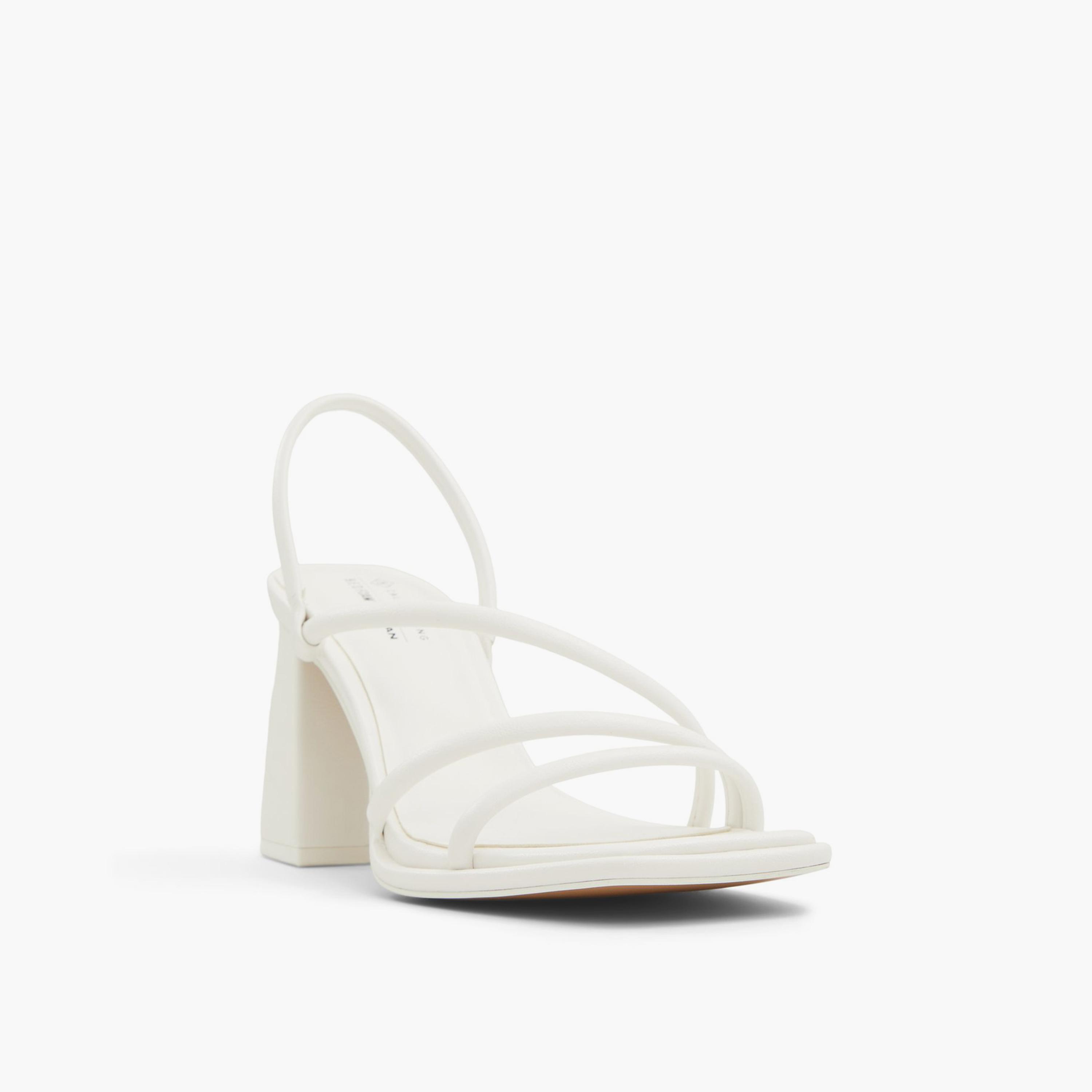كول ات سبرينج صندل كعب مربع بحزام للنساء | 30LUXE-women-shoes-heels-image-31