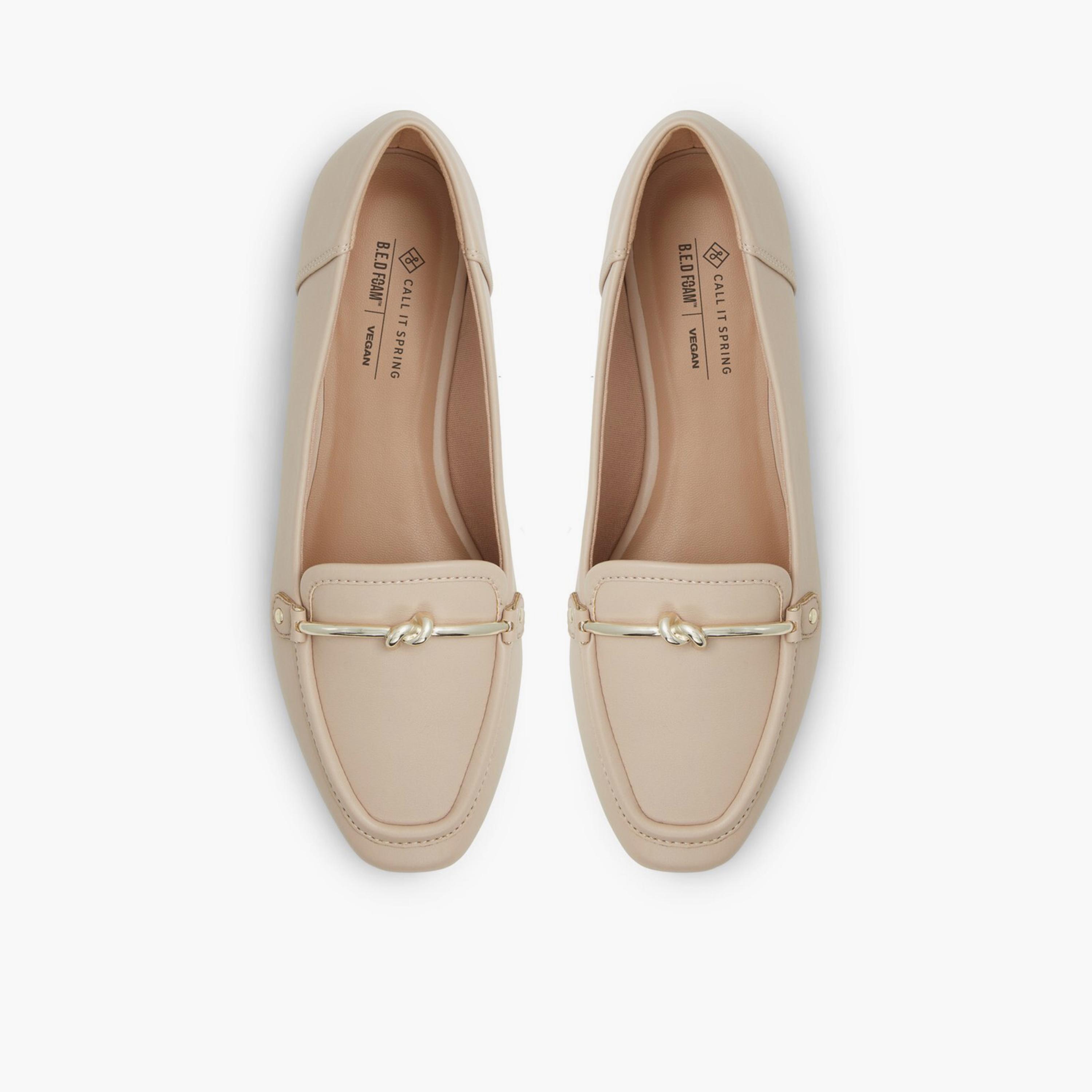 حذاء بدون كعب ذو هورسبيت للنساء من كول ات سبرينج باتسي-women-shoes-loafersandmoccasins-image-13