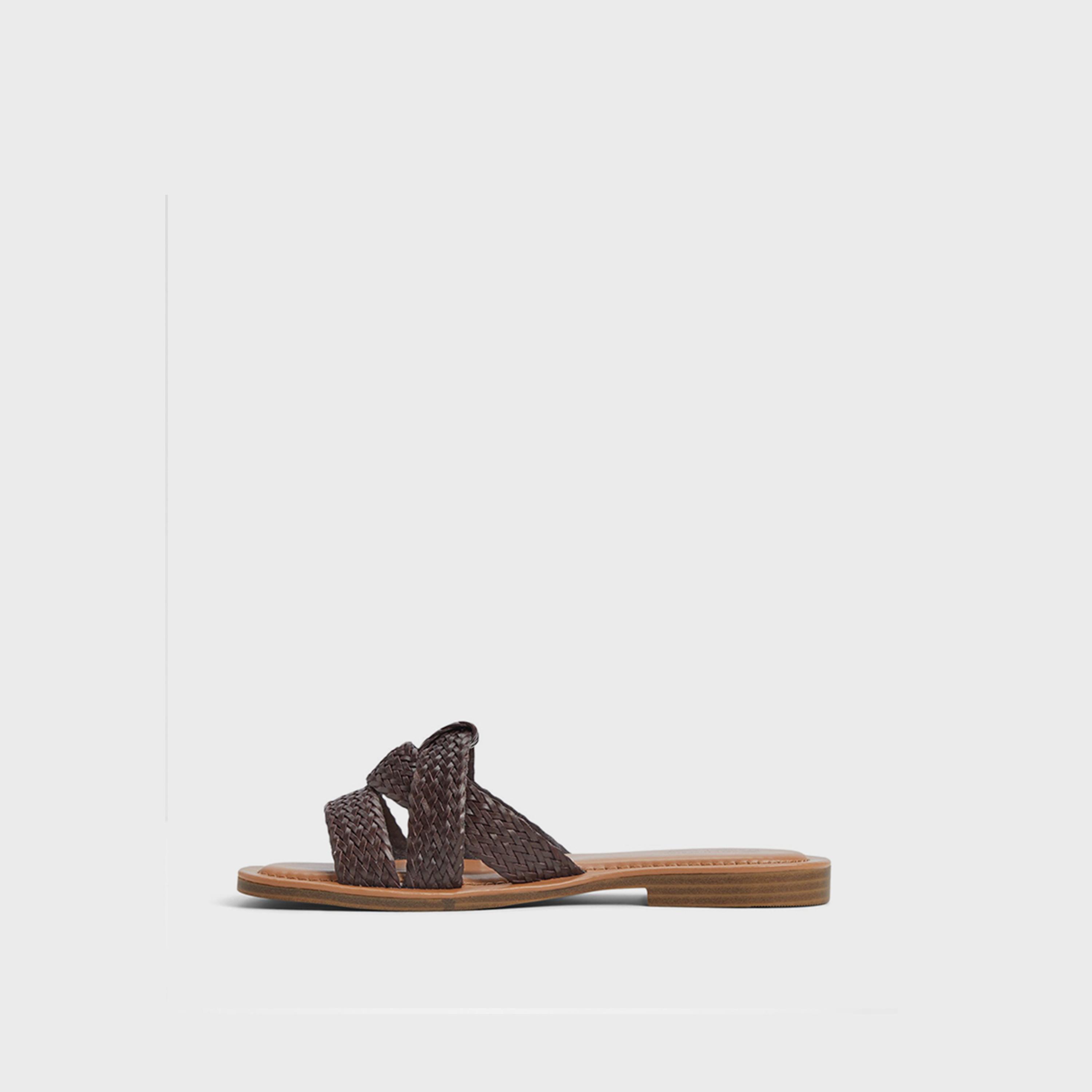 كول ات سبرينغ - صندل مسطح سهل الارتداء للنساء | 30PAULLAH-women-shoes-sandals-flats-image-7