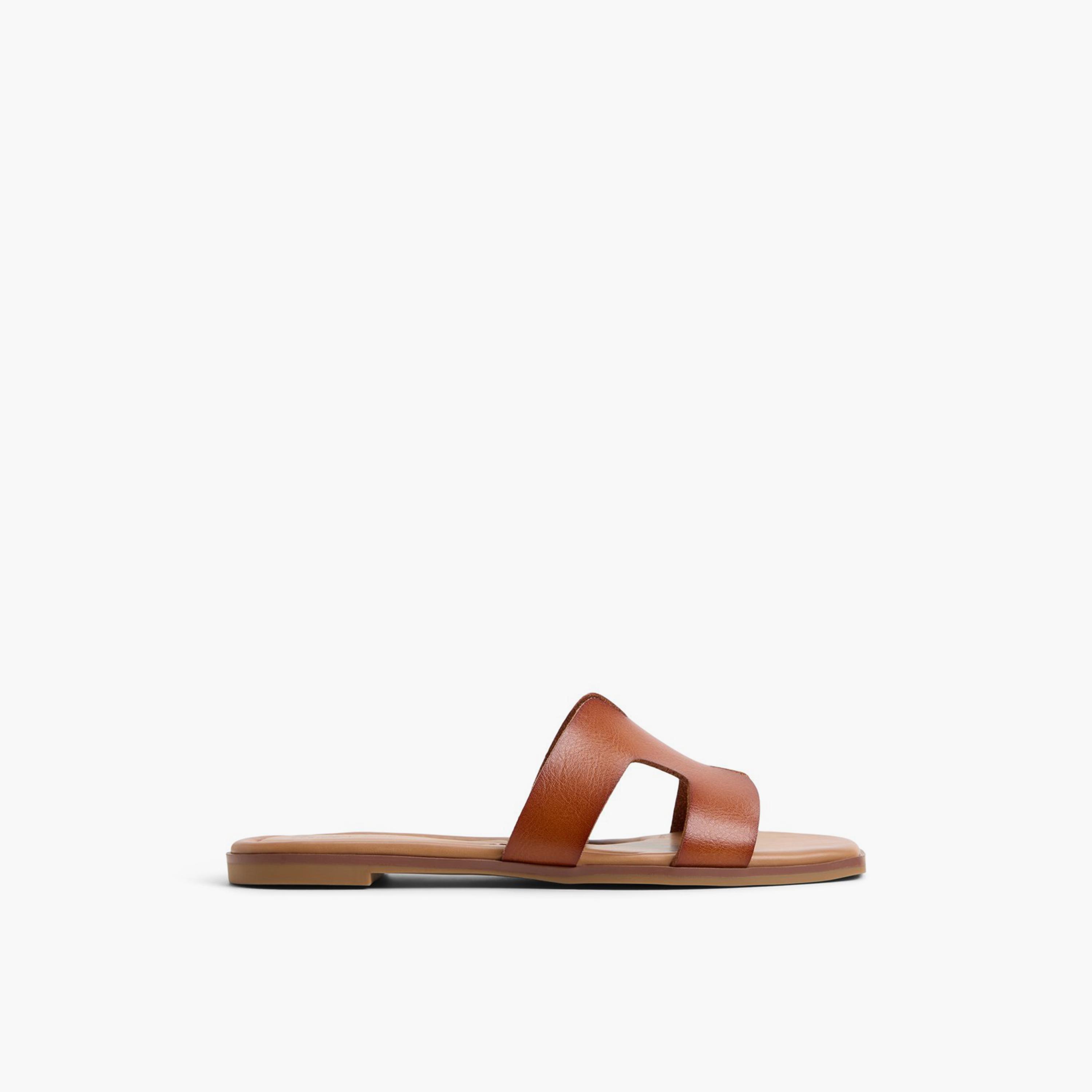 كول ات سبرينغ - صندل بايسلي نسائي سهل الارتداء | 30PAYSLEE-women-shoes-sandals-flats-image-8