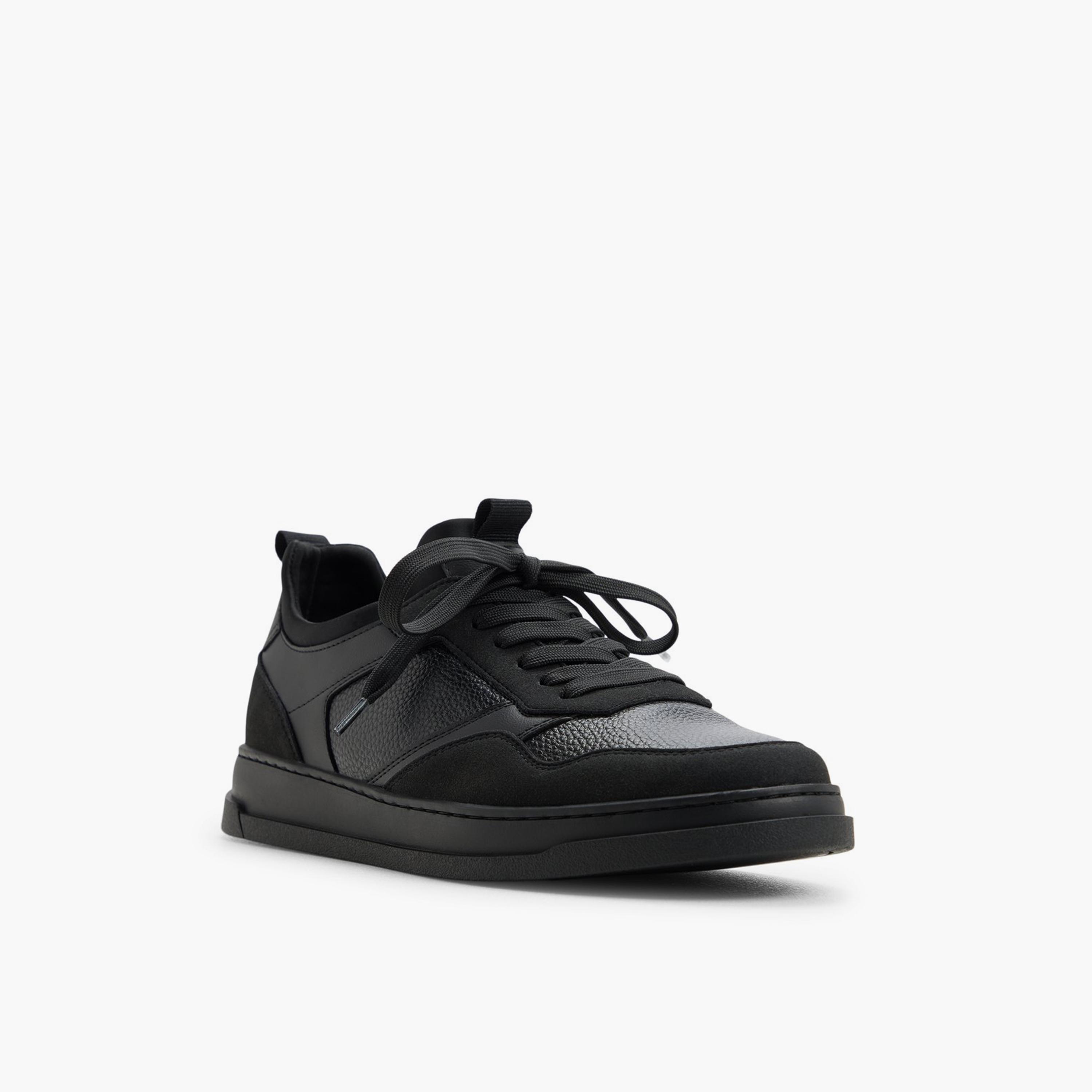 كول ات سبرينغ - حذاء رياضي بتروناس رجالي برباط كاحل منخفض | 30PETRONAS-men-shoes-sneakers-image-1