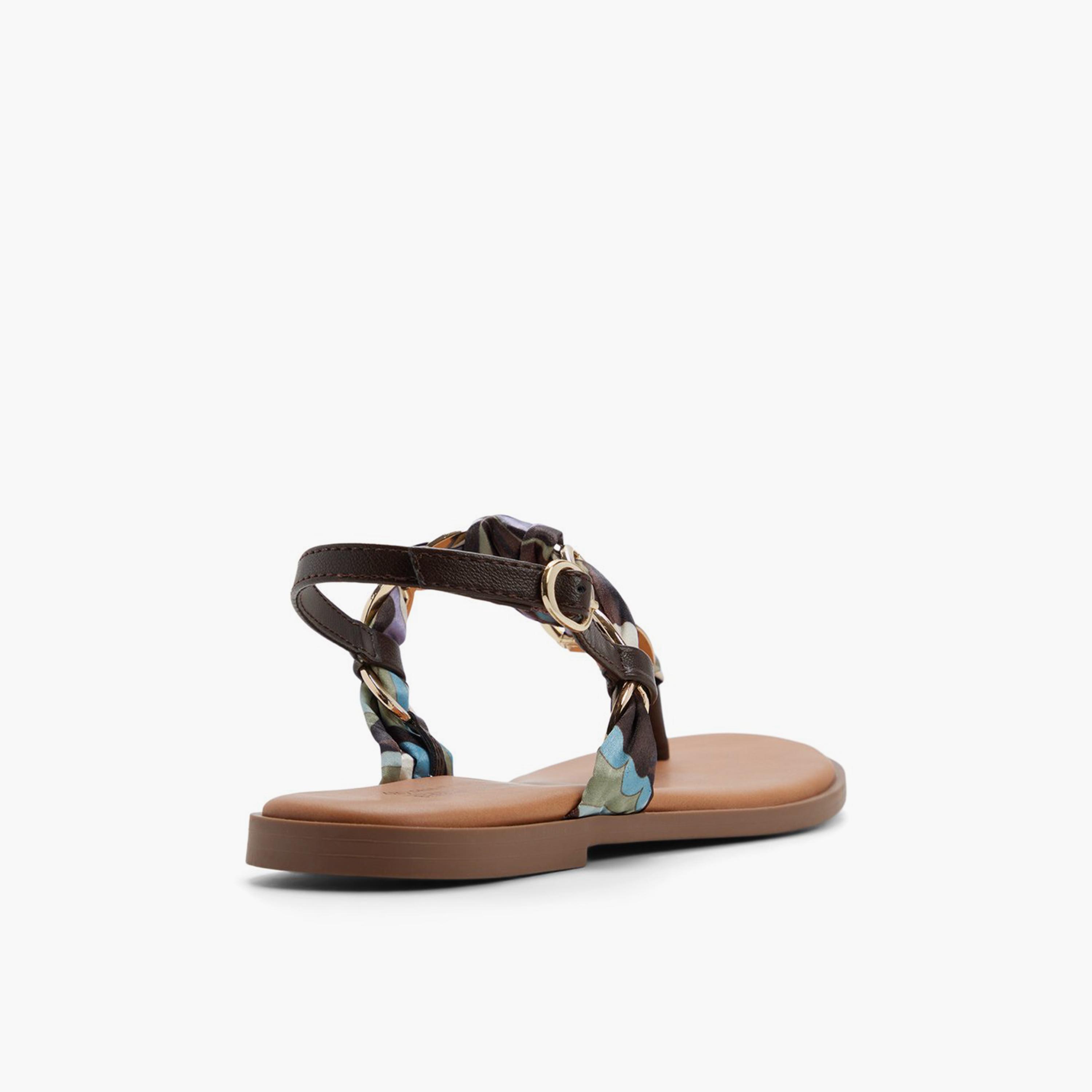 كول ات سبرينغ - صندل رافينا نسائي مسطح بإبزيم | 30RAVENNAA-women-shoes-sandals-flats-image-5