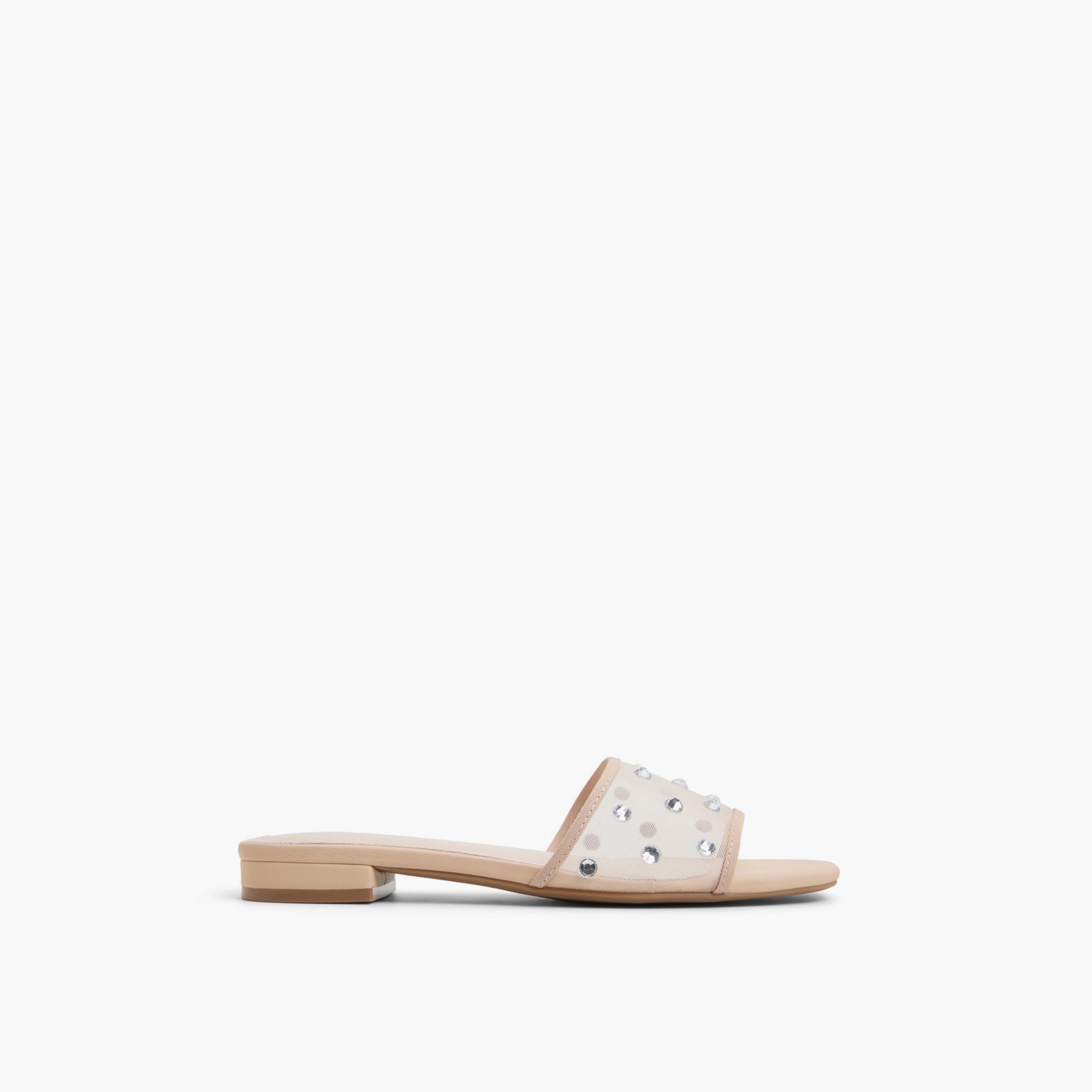 كول ات سبرينغ- صندل سهل الارتداء للنساء | 30SAKINAH-women-shoes-sandals-flats-image-3
