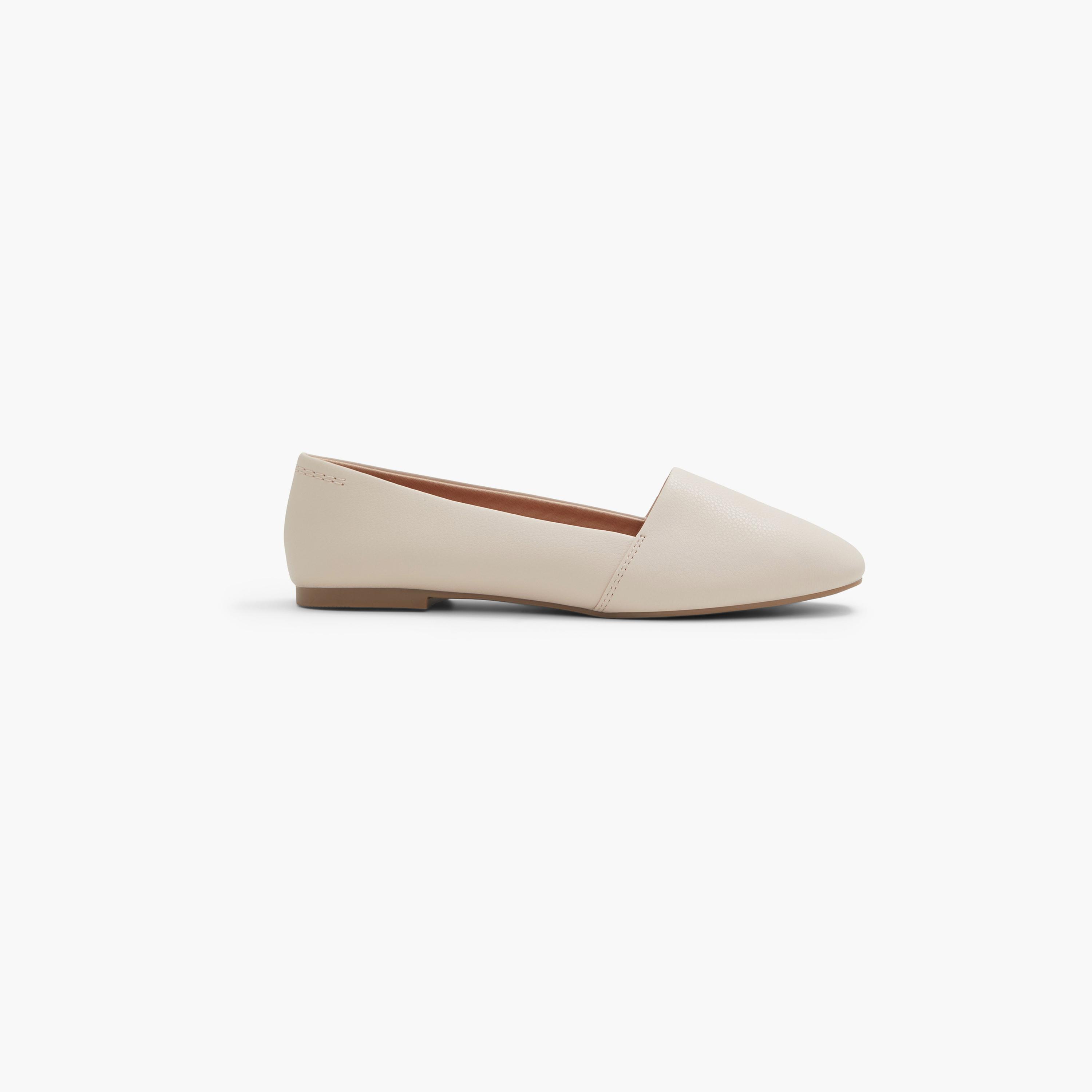 كول ات سبرينج حذاء لوفر بلمعة للنساء | 30SAMANTHA-women-shoes-loafersandmoccasins-image-12