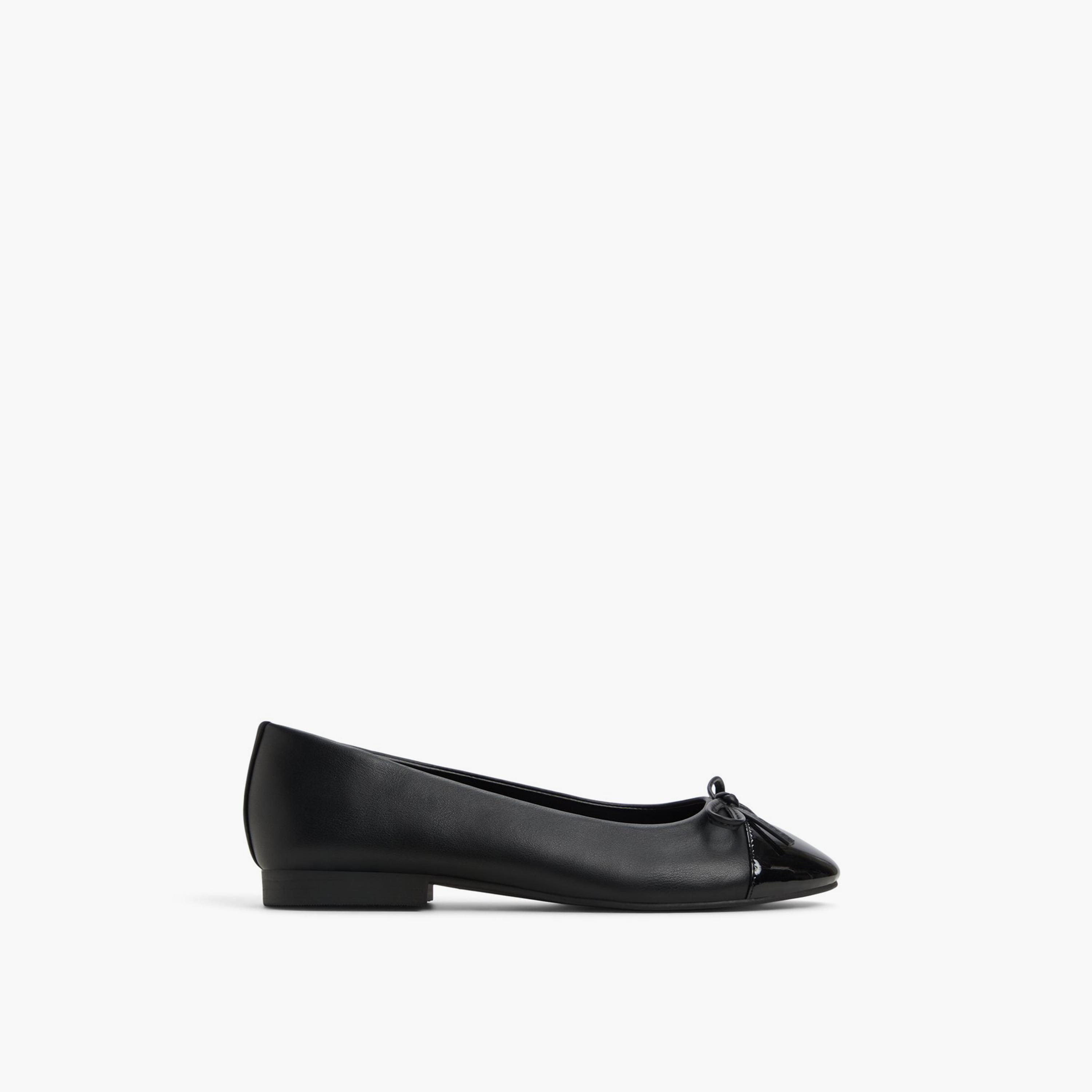 كول ات سبرينج حذاء بالارينا نسائي بمقدمة مستديرة وفيونكة 30SWEETY-women-shoes-ballerinas-image-42
