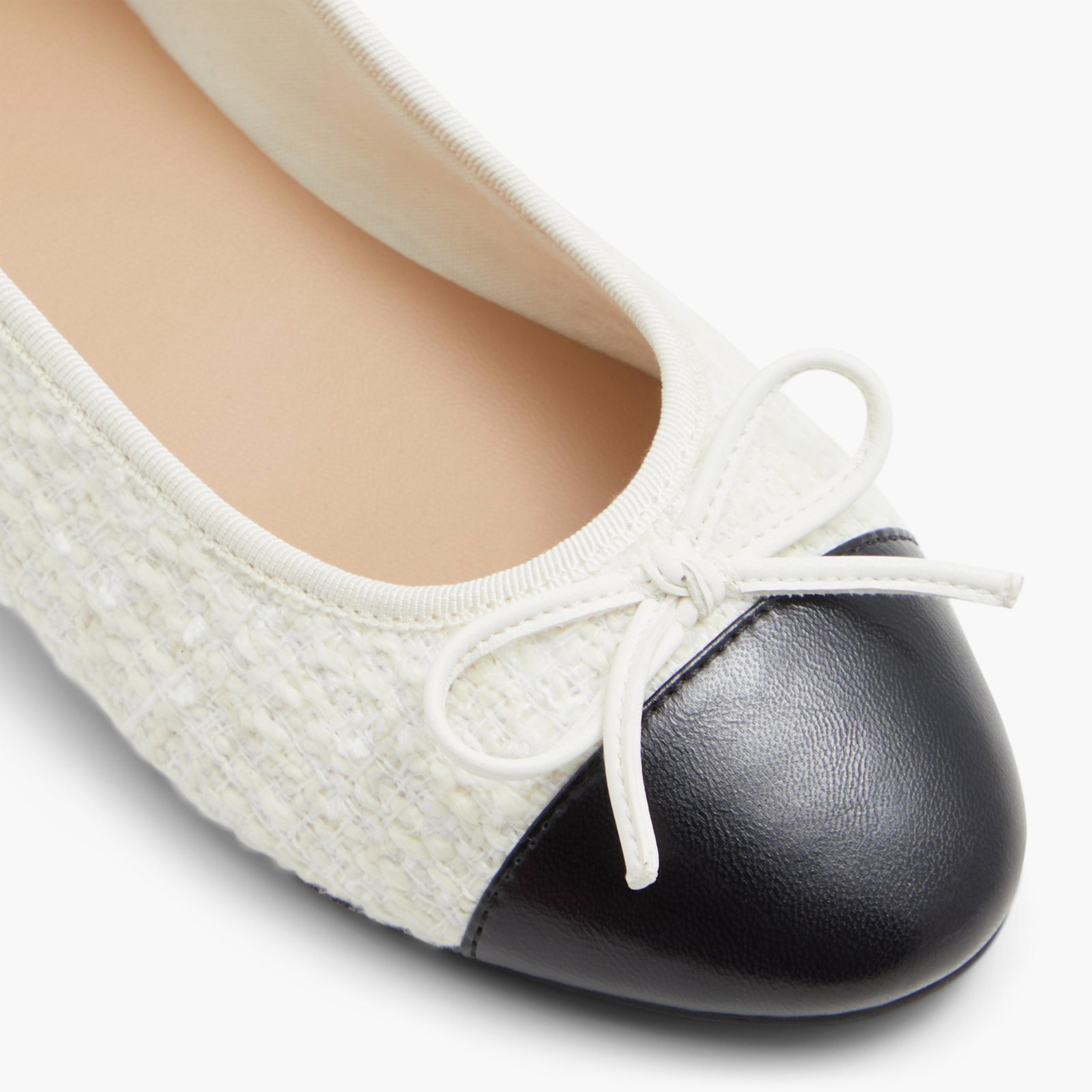 كول ات سبرينج حذاء بالارينا نسائي بمقدمة مستديرة وفيونكة 30SWEETY-women-shoes-ballerinas-image-28