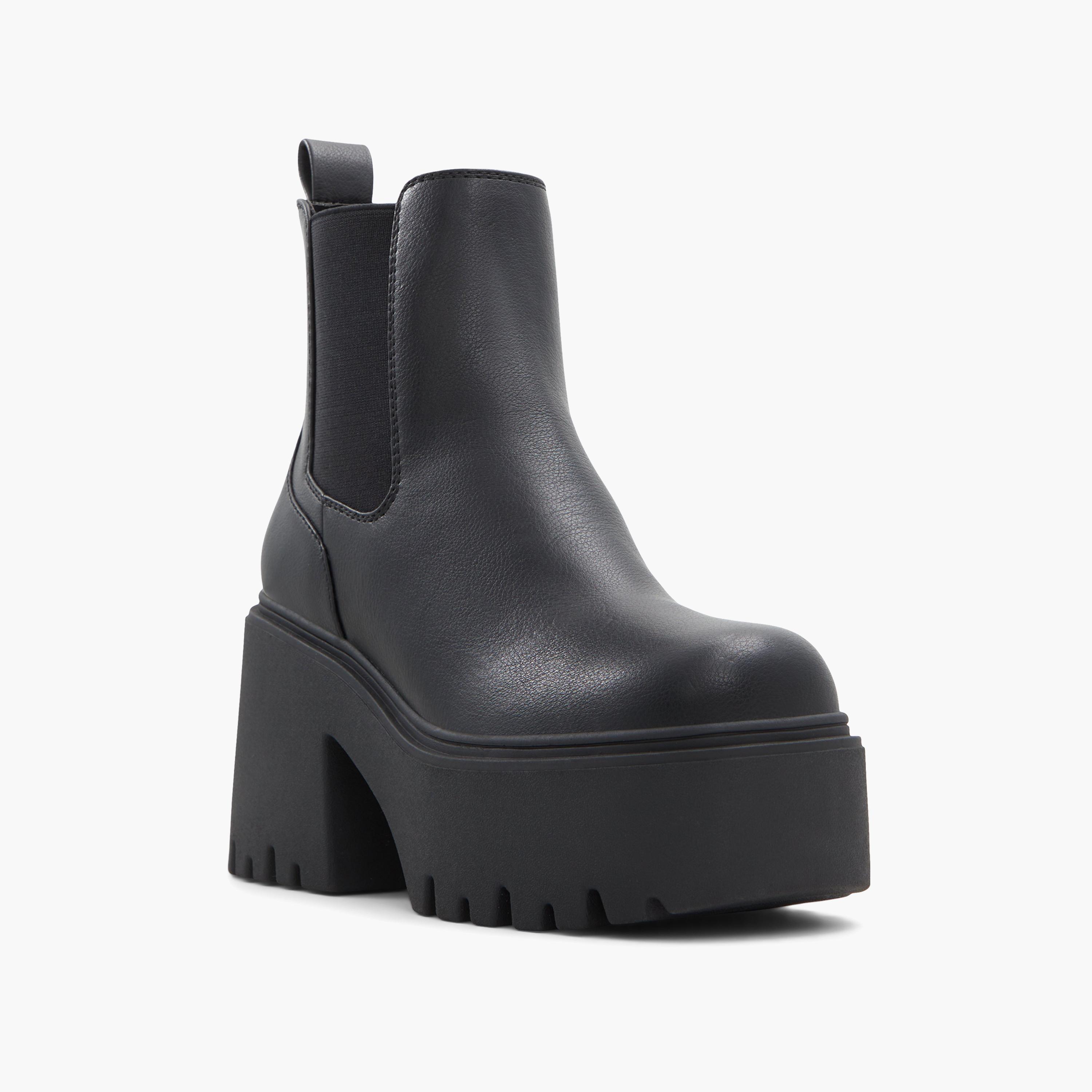 Boots online 70 clearance off