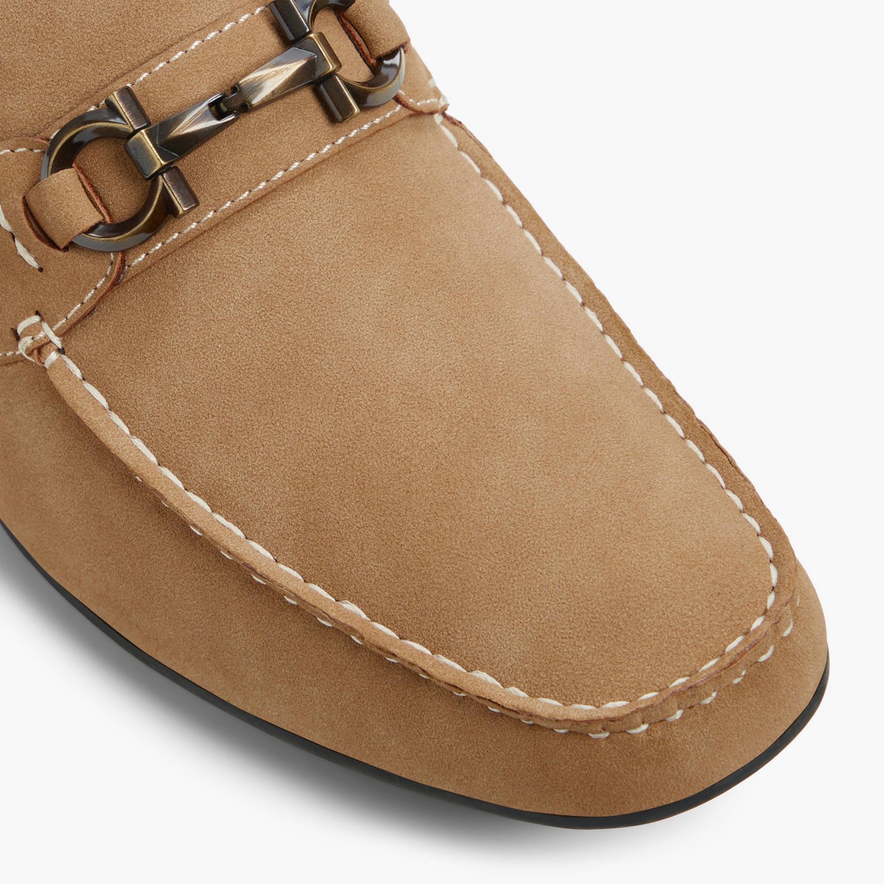 كول ات سبرينغ- حذاء لوفر سهل الارتداء للرجال | 30VILLANUEVA-men-shoes-loafersandmoccasins-image-2