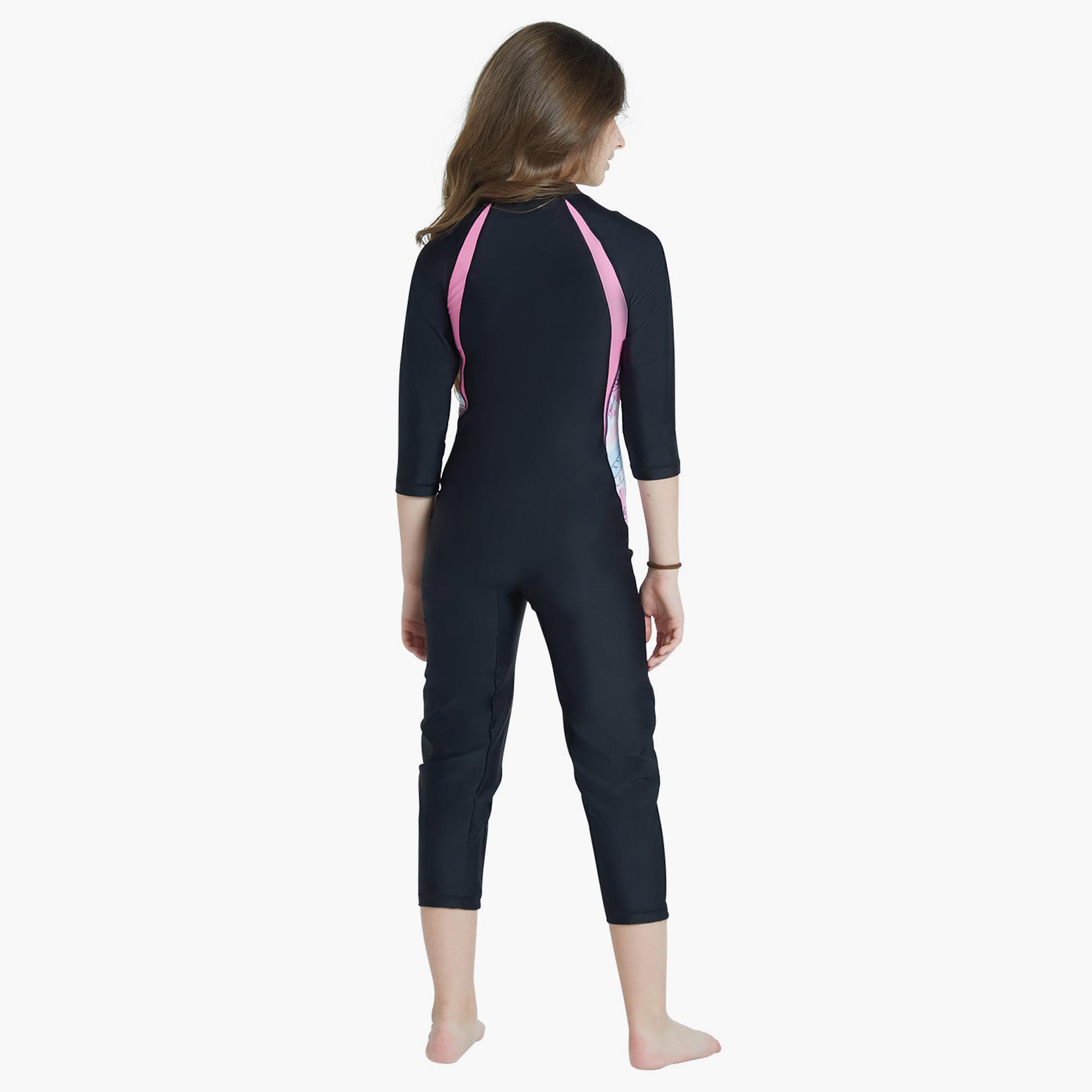 كويغا - مايوه بيكيني ضيق بثلاثة أرباع الطول للبنات، برسومات زهور سوداء-sports-girls-clothing-swimwear-image-2