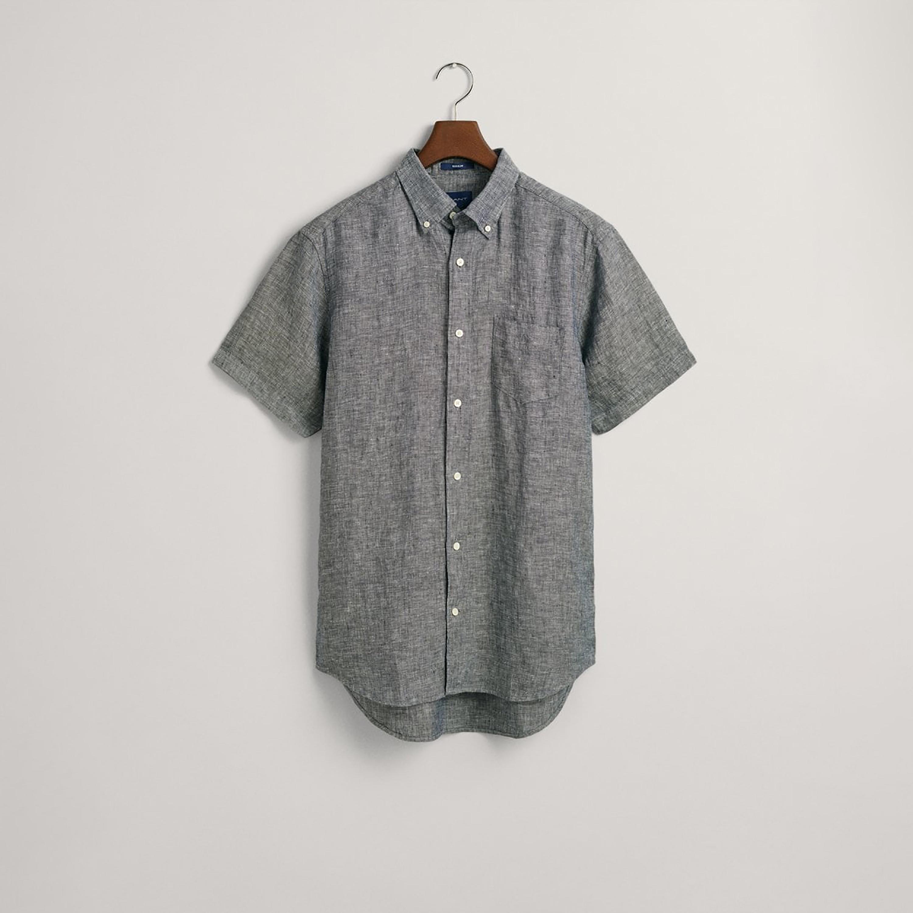 قميص من جانت بأكمام قصيرة وياقة بأزرار سفلية وجيب رقعة-men-clothing-shirts-image-1