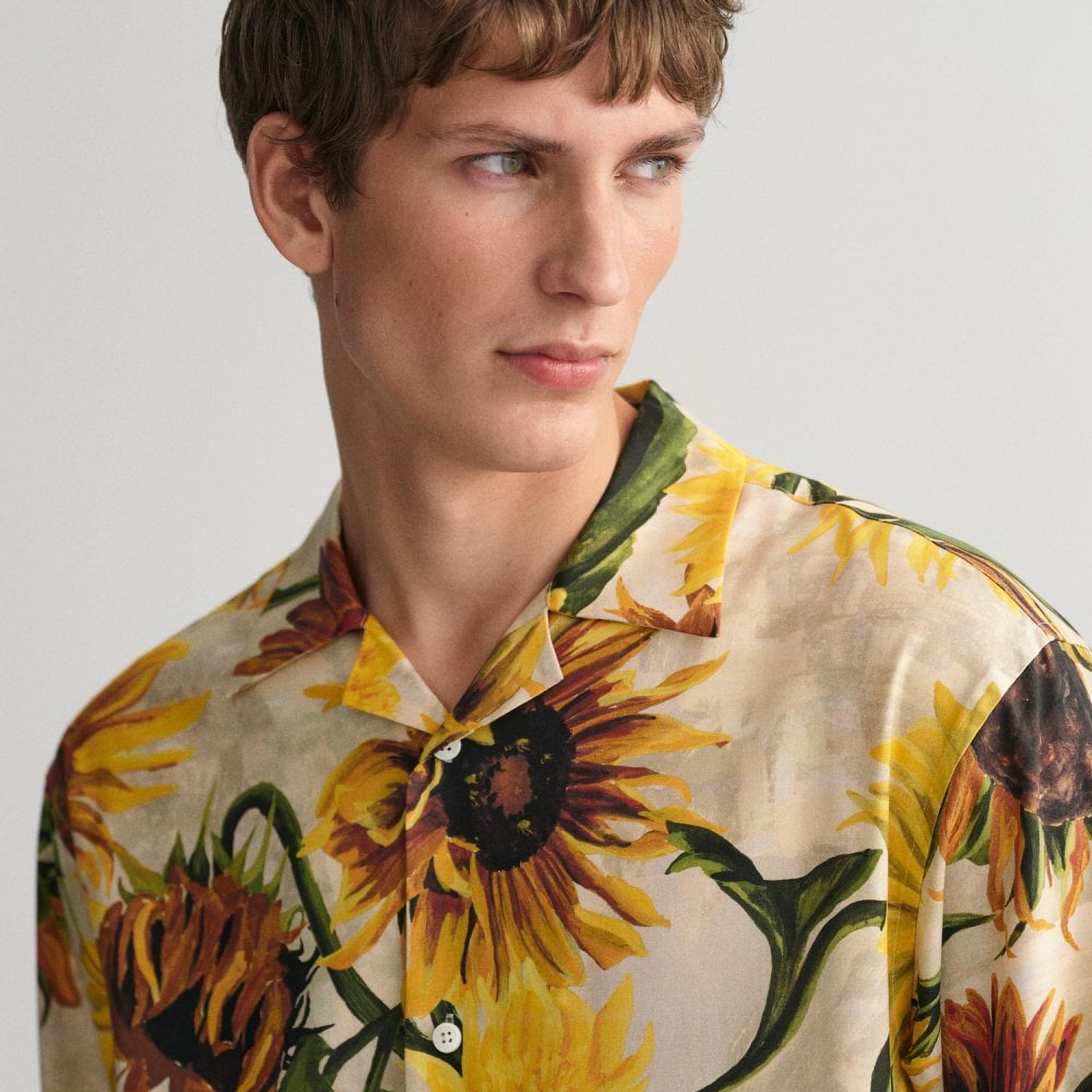 Gant Relaxed Fit Floral Print Collared Long Sleeves Men's Shirt-men-clothing-shirts-image-3