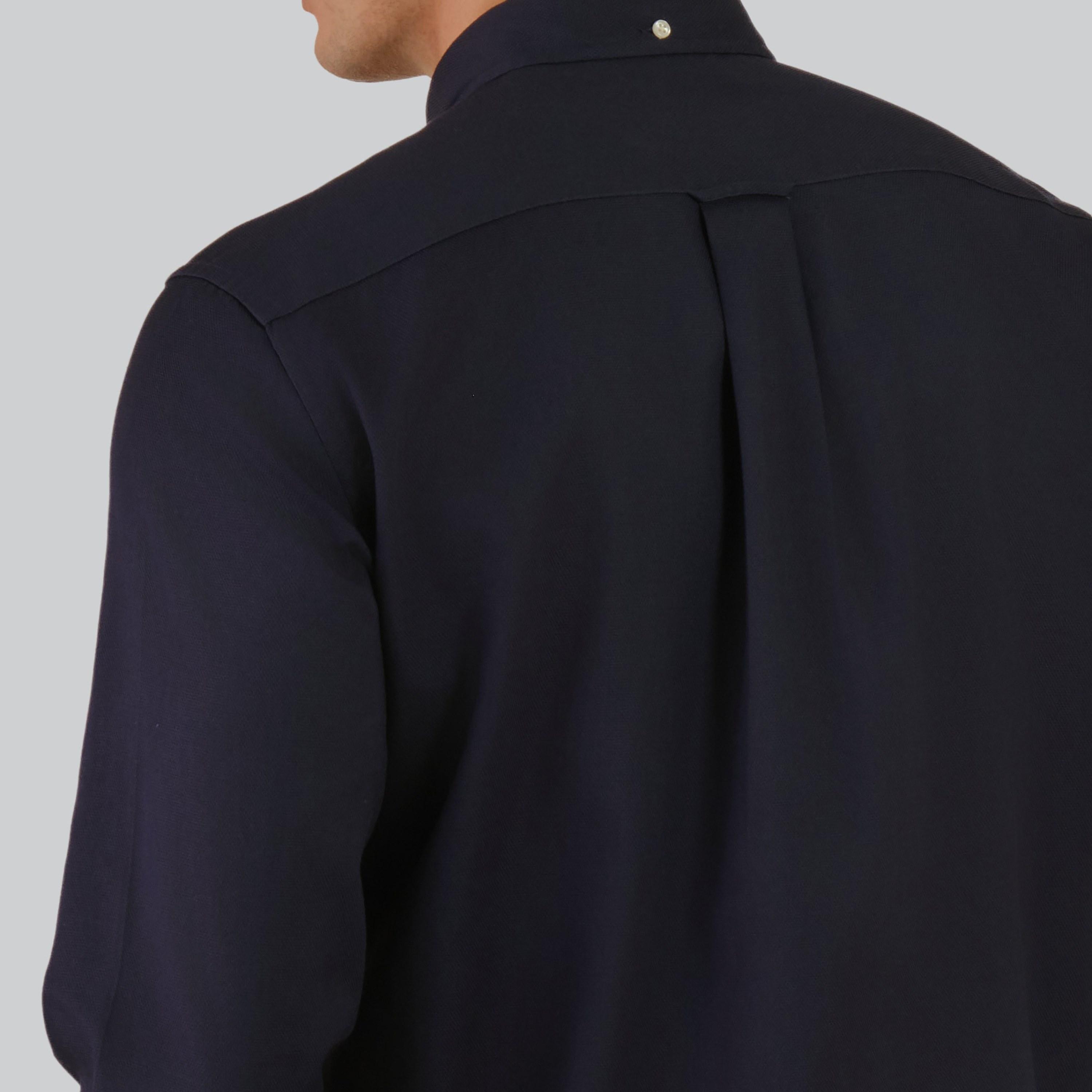 قميص رجالي من Gant ذو ياقة عادية وأكمام طويلة وياقة بأزرار سفلية-men-clothing-shirts-image-4
