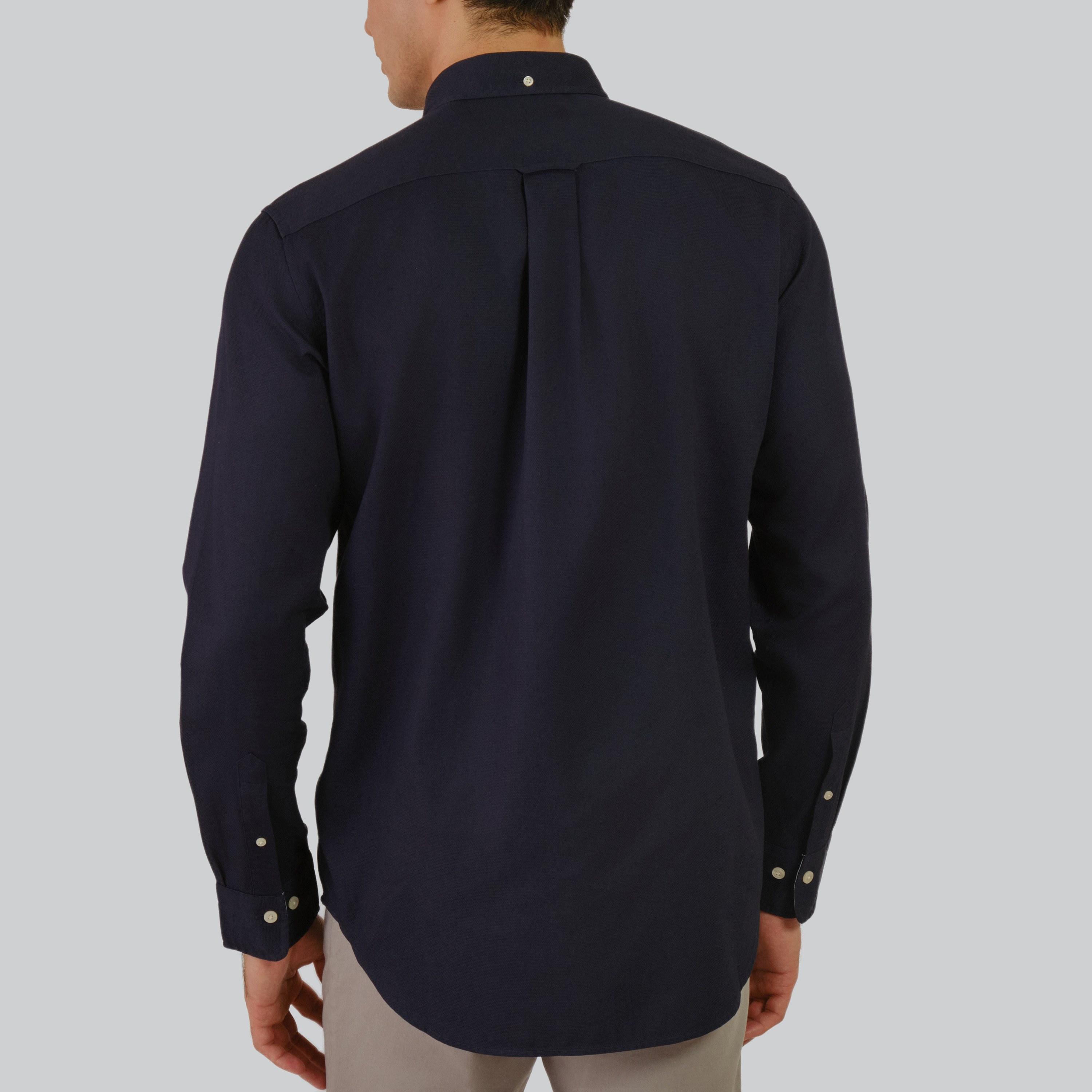 قميص رجالي من Gant ذو ياقة عادية وأكمام طويلة وياقة بأزرار سفلية-men-clothing-shirts-image-5
