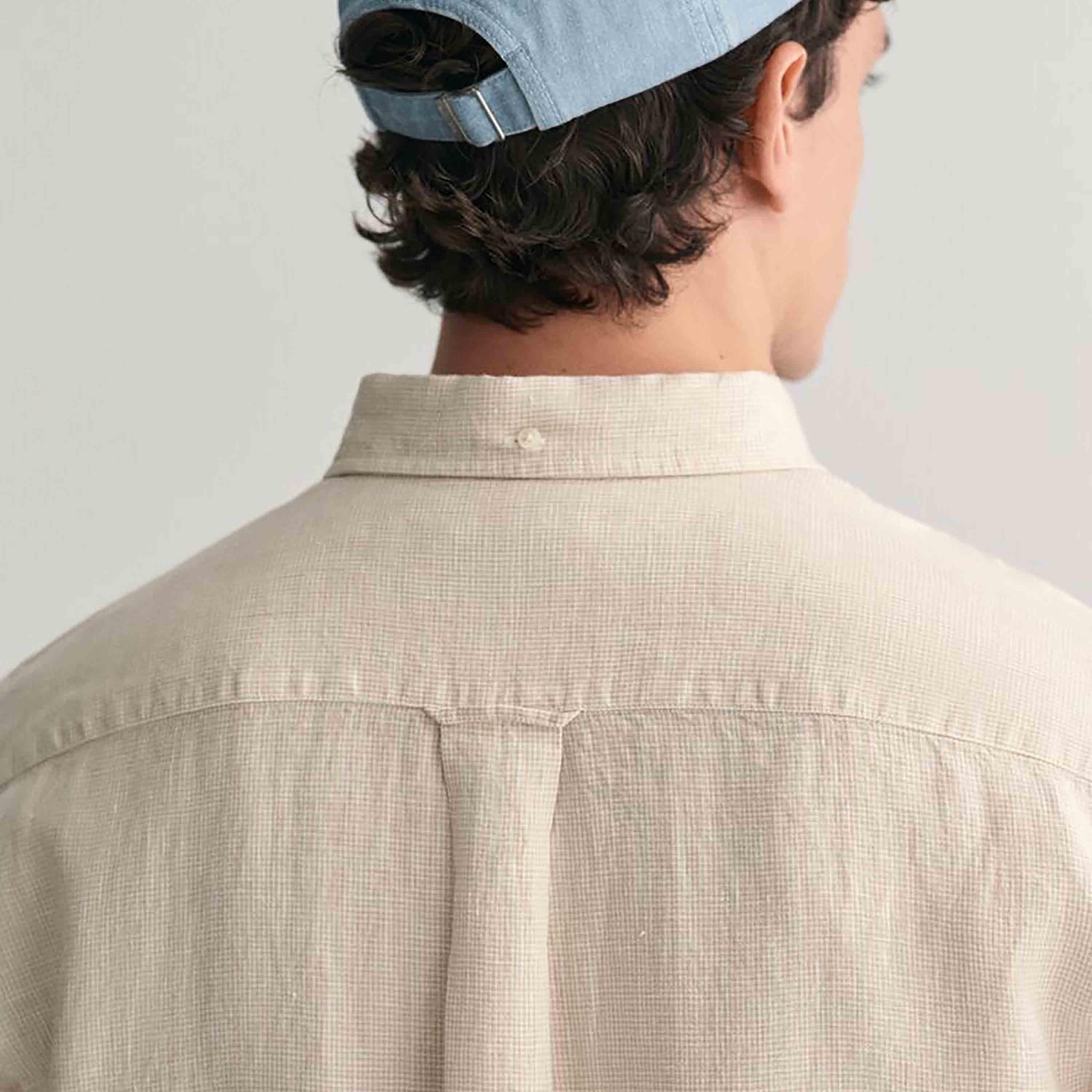 Gant Regular Fit Plain Button-Down Collar Long Sleeves Men's Shirt-men-clothing-shirts-image-4