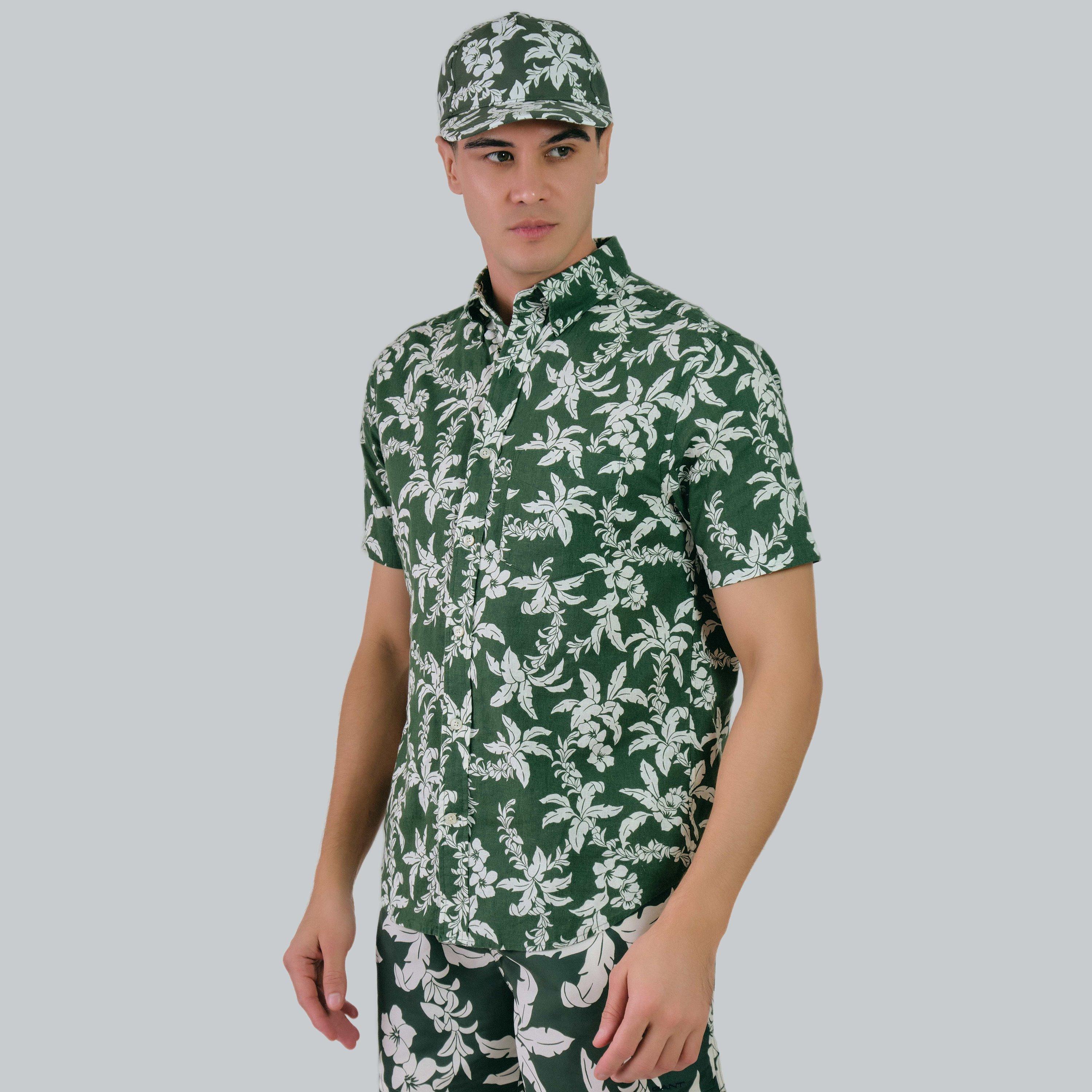 قميص رجالي بأكمام قصيرة وياقة وطبعة زهور من Gant-men-clothing-shirts-image-1
