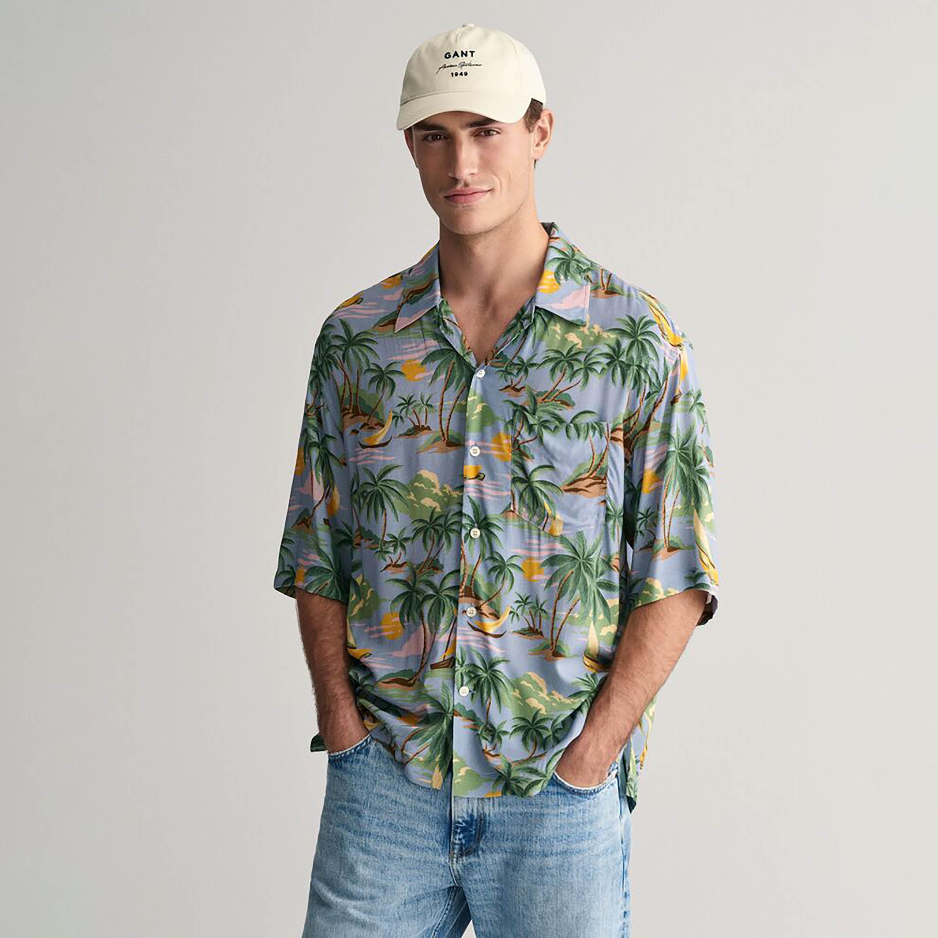 Gant Relaxed Fit Printed Collared Short Sleeves Men's Shirt-men-clothing-shirts-image-1