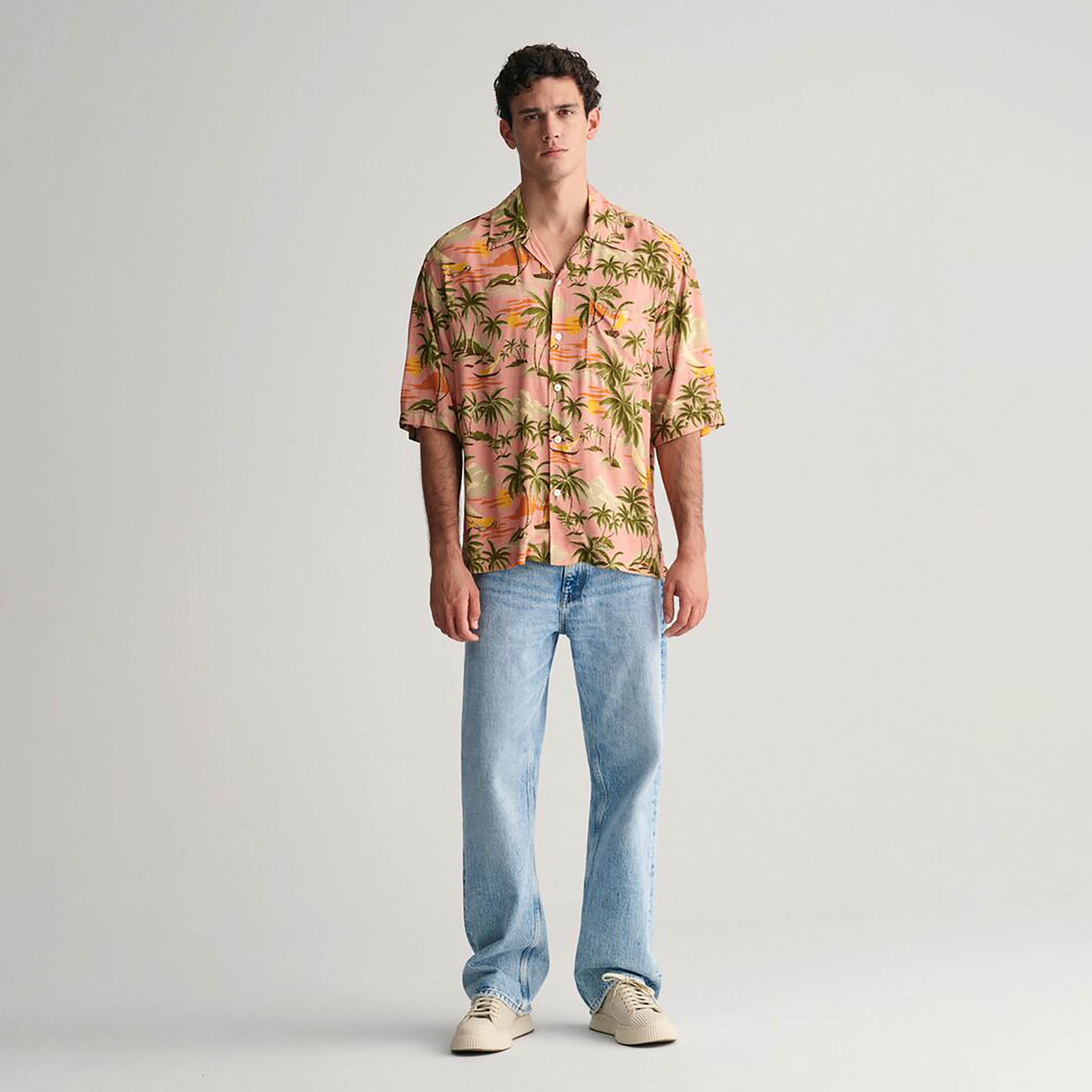 Gant Relaxed Fit Printed Collared Short Sleeves Men's Shirt-men-clothing-shirts-image-8