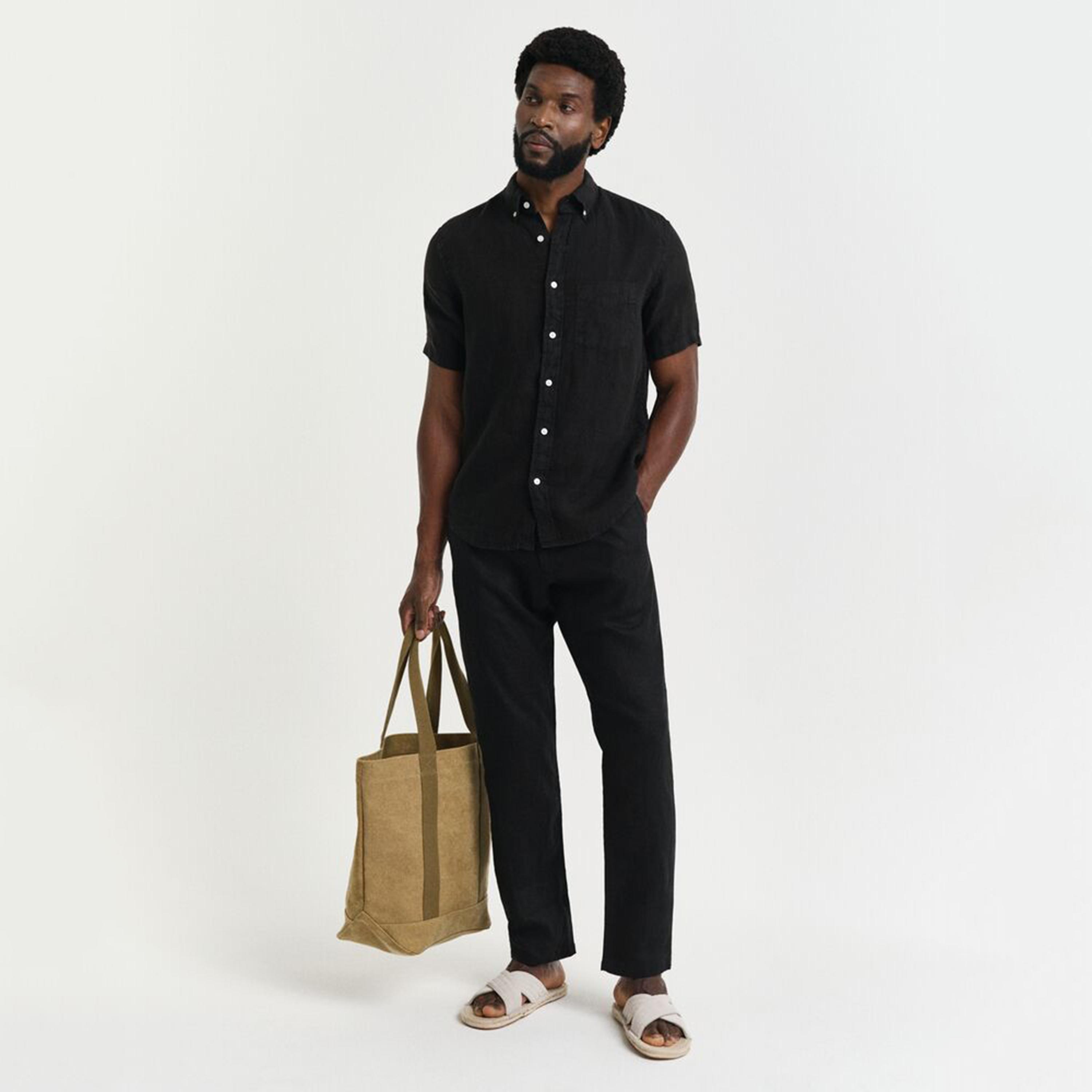 قميص رجالي من الكتان السادة بقصة عادية وياقة وأزرار وأكمام قصيرة من جانت-men-clothing-shirts-image-3