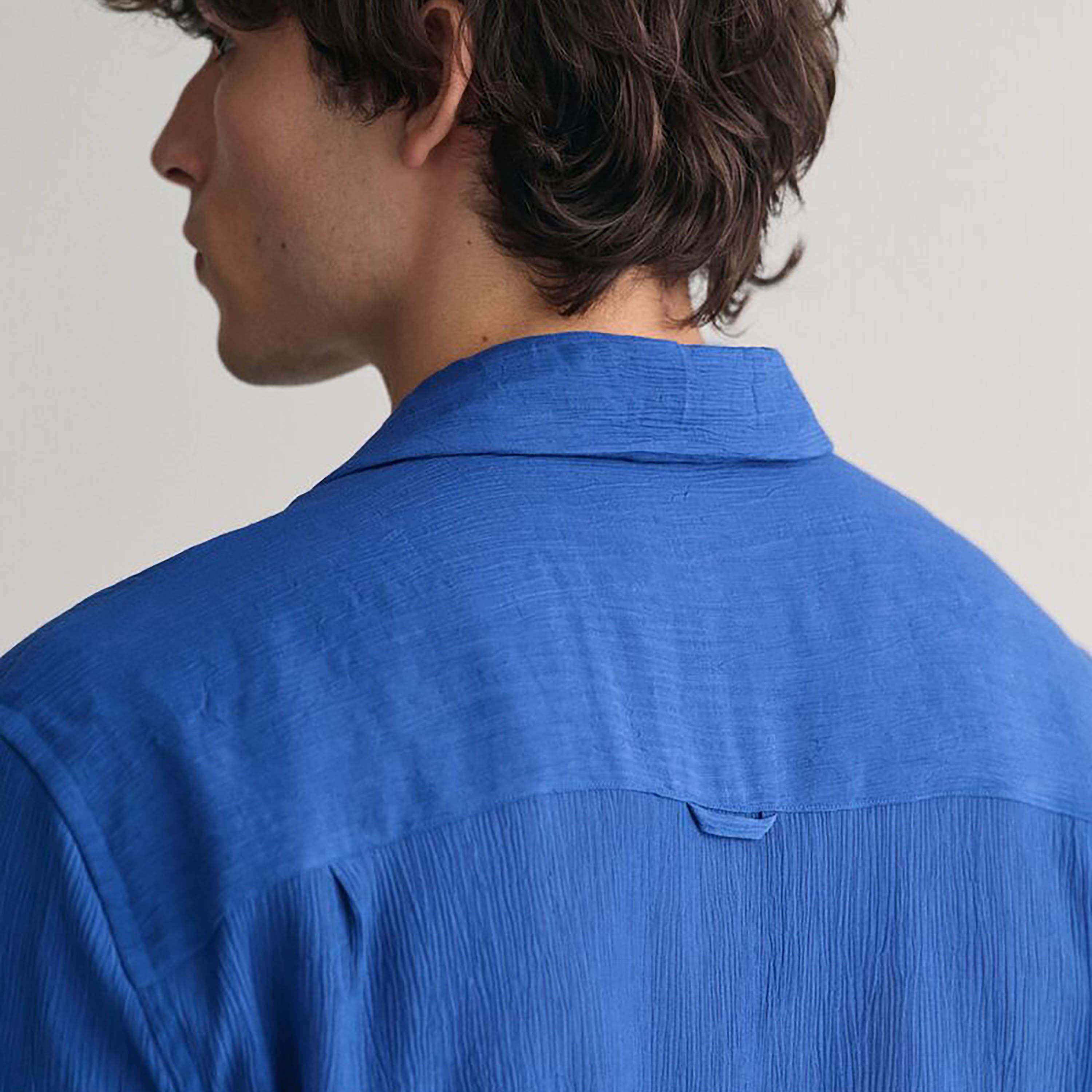 Gant Relaxed Fit Textured Resort Collar Short Sleeves Men's Shirt-men-clothing-shirts-image-4
