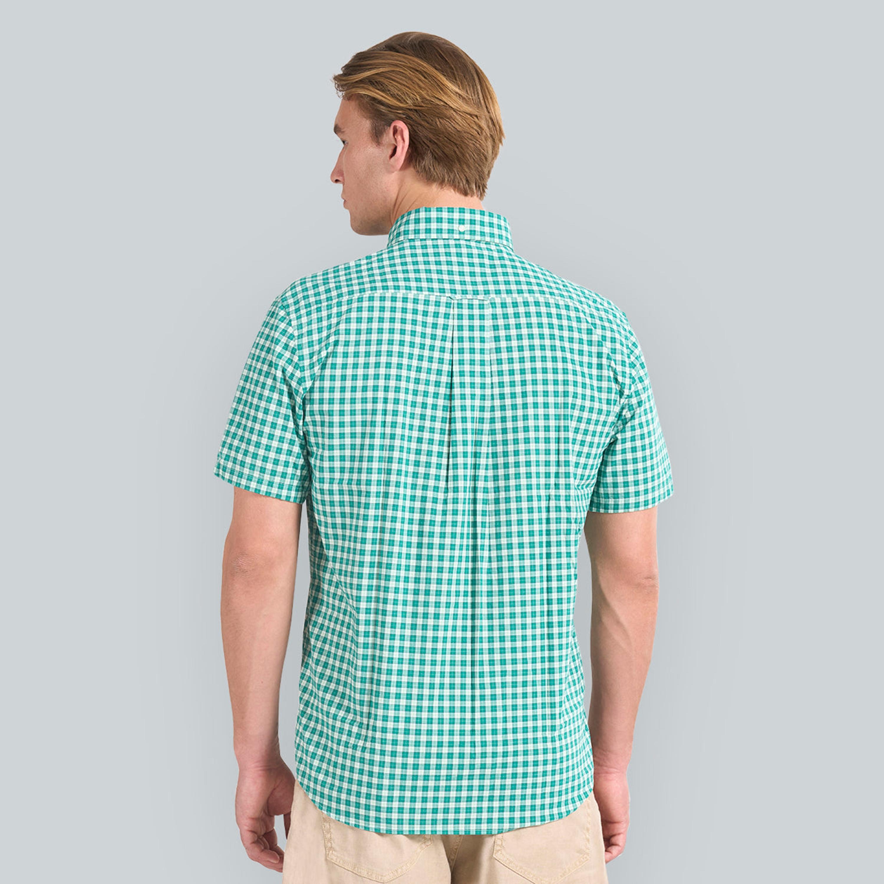 قميص رجالي بقصة عادية بياقة بأزرار سفلية كاروهات وأكمام قصيرة من جانت.-men-clothing-shirts-image-4