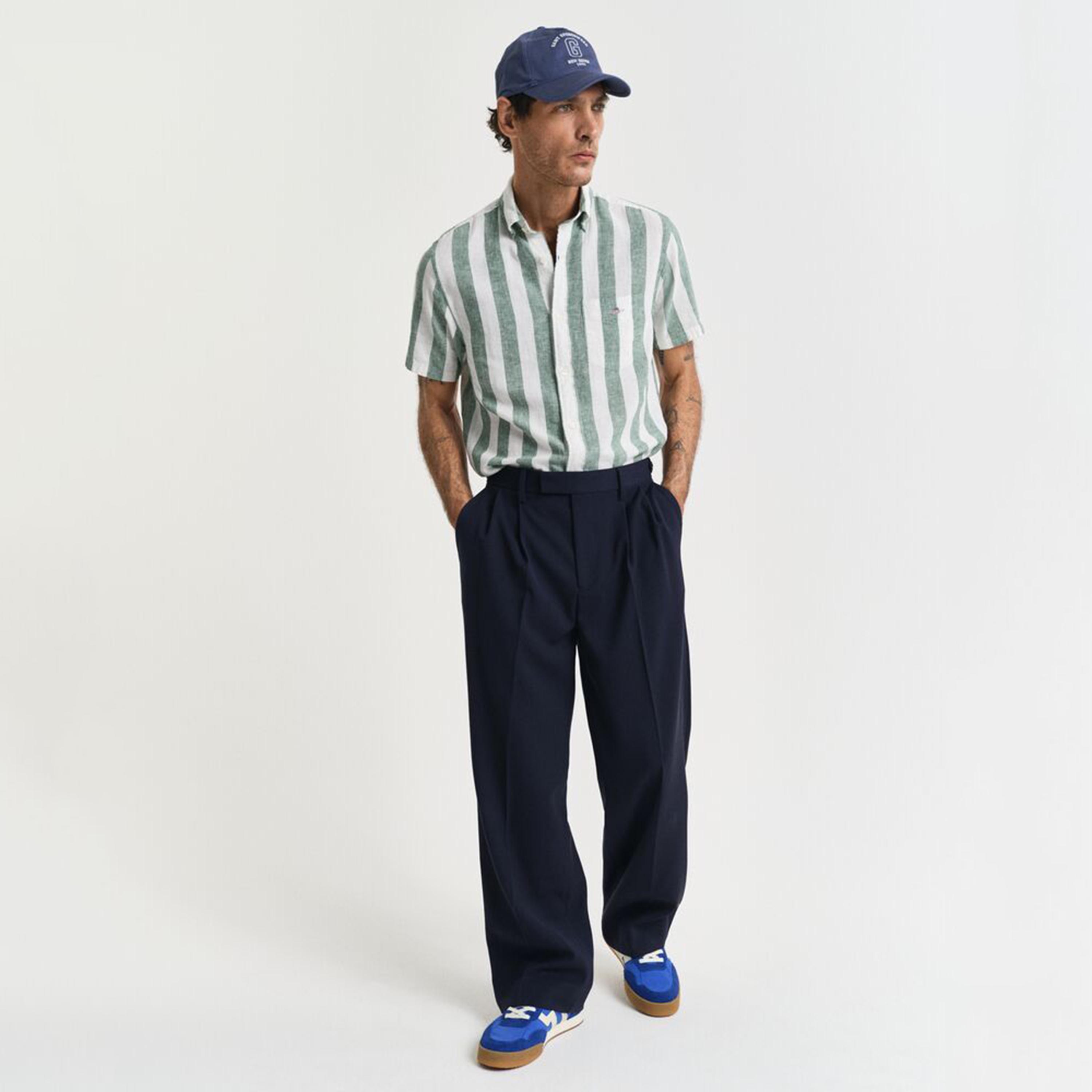 قميص رجالي مخطط من مزيج الكتان بقصة عادية وياقة وأزرار وأكمام قصيرة من جانت-men-clothing-shirts-image-3