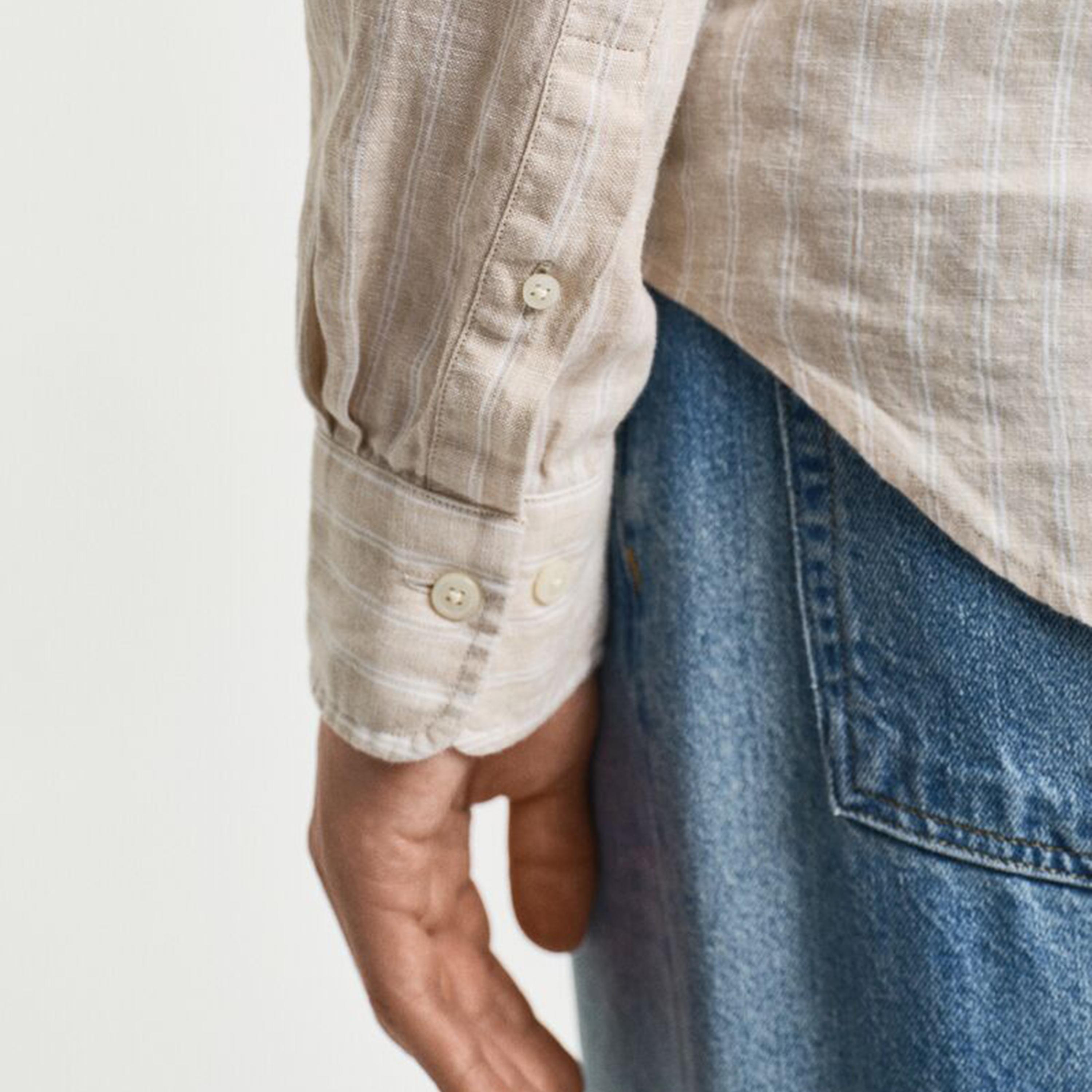 قميص رجالي مخطط من الكتان بقصة عادية وياقة وأزرار وأكمام طويلة من جانت-men-clothing-shirts-image-2
