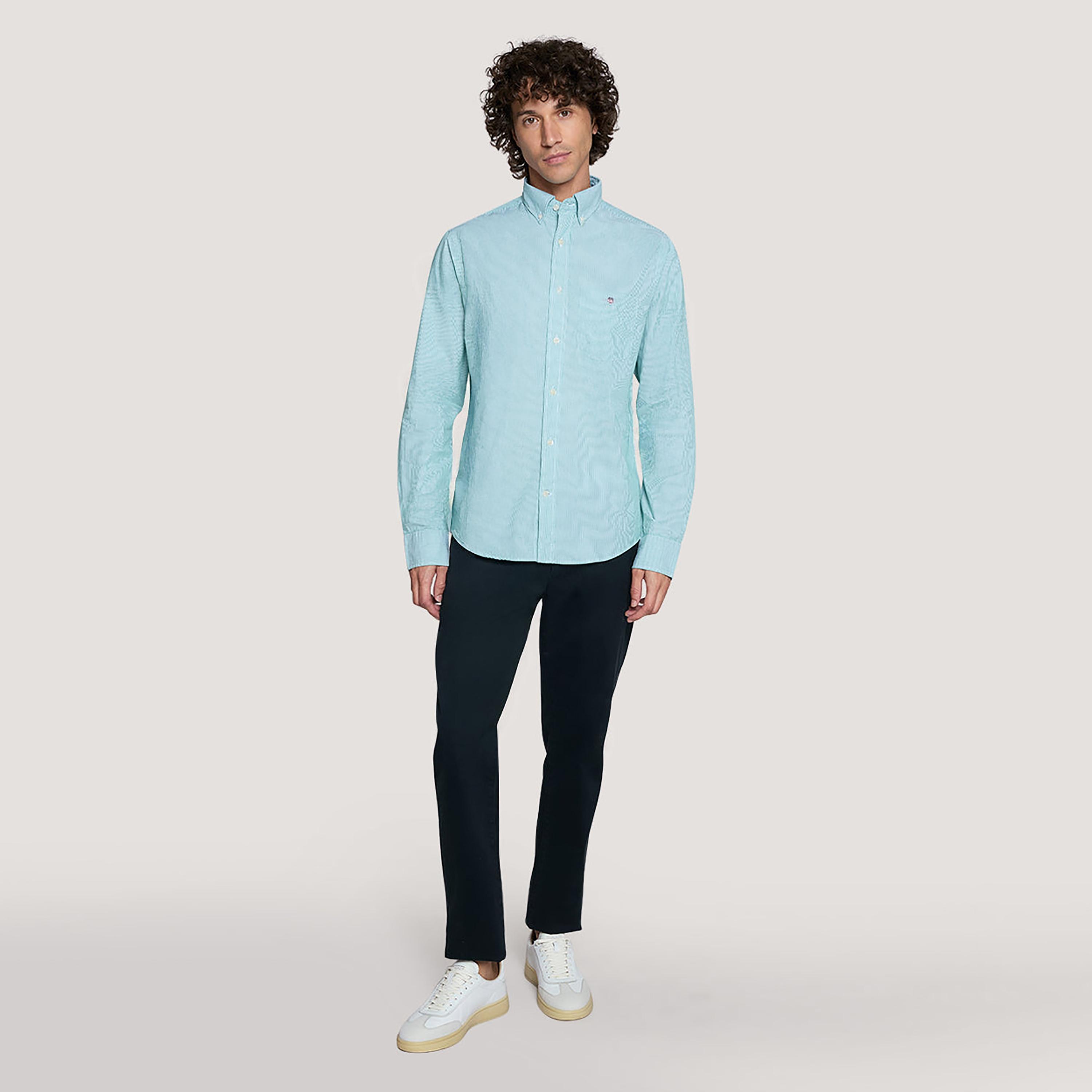 قميص رجالي مخطط بقصّة عادية وأزرار وأكمام طويلة من جانت-men-clothing-shirts-image-3