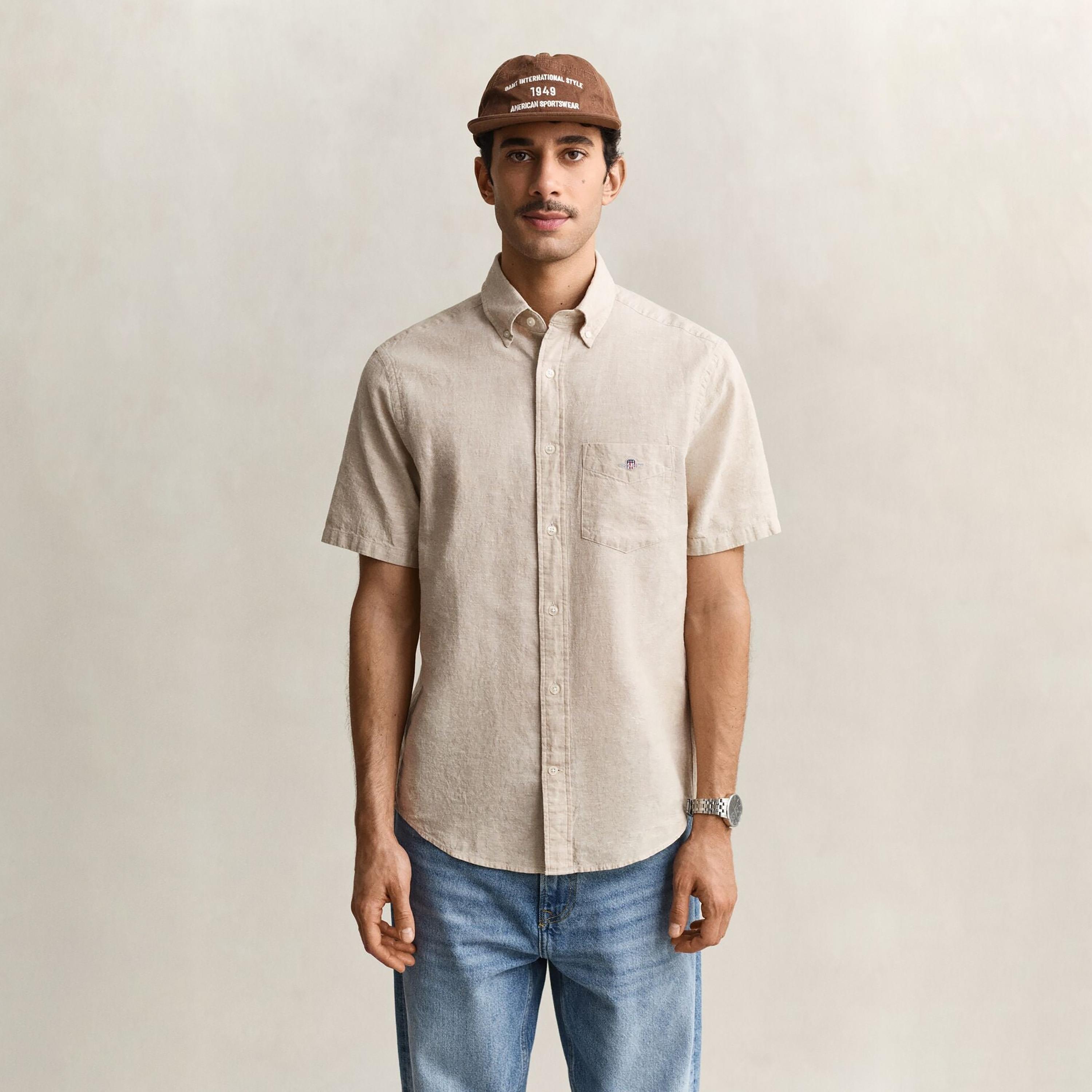 قميص رجالي من الكتان السادة بقصة عادية وياقة وأزرار وأكمام قصيرة من جانت-men-clothing-shirts-image-9