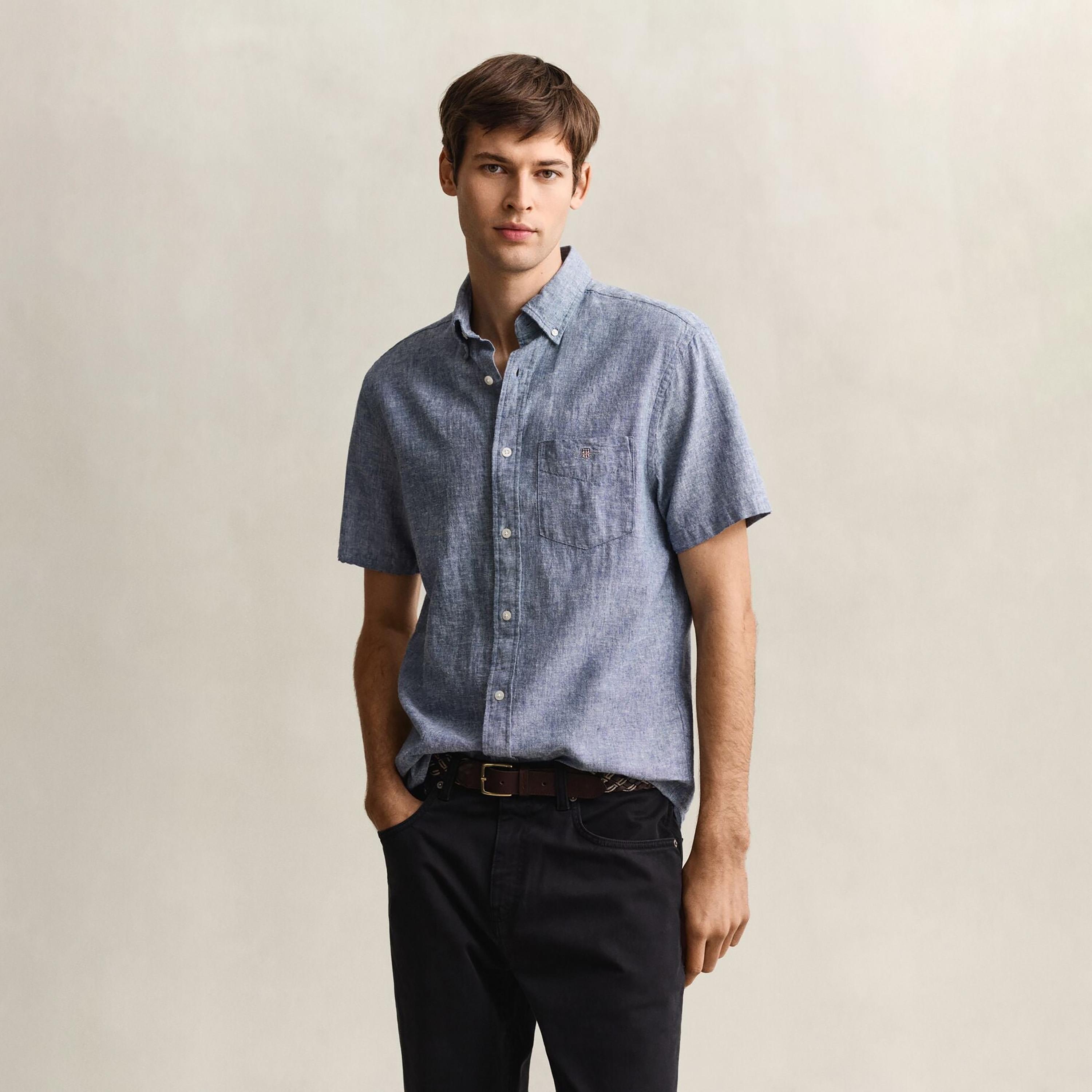 قميص رجالي من الكتان السادة بقصة عادية وياقة وأزرار وأكمام قصيرة من جانت-men-clothing-shirts-image-18