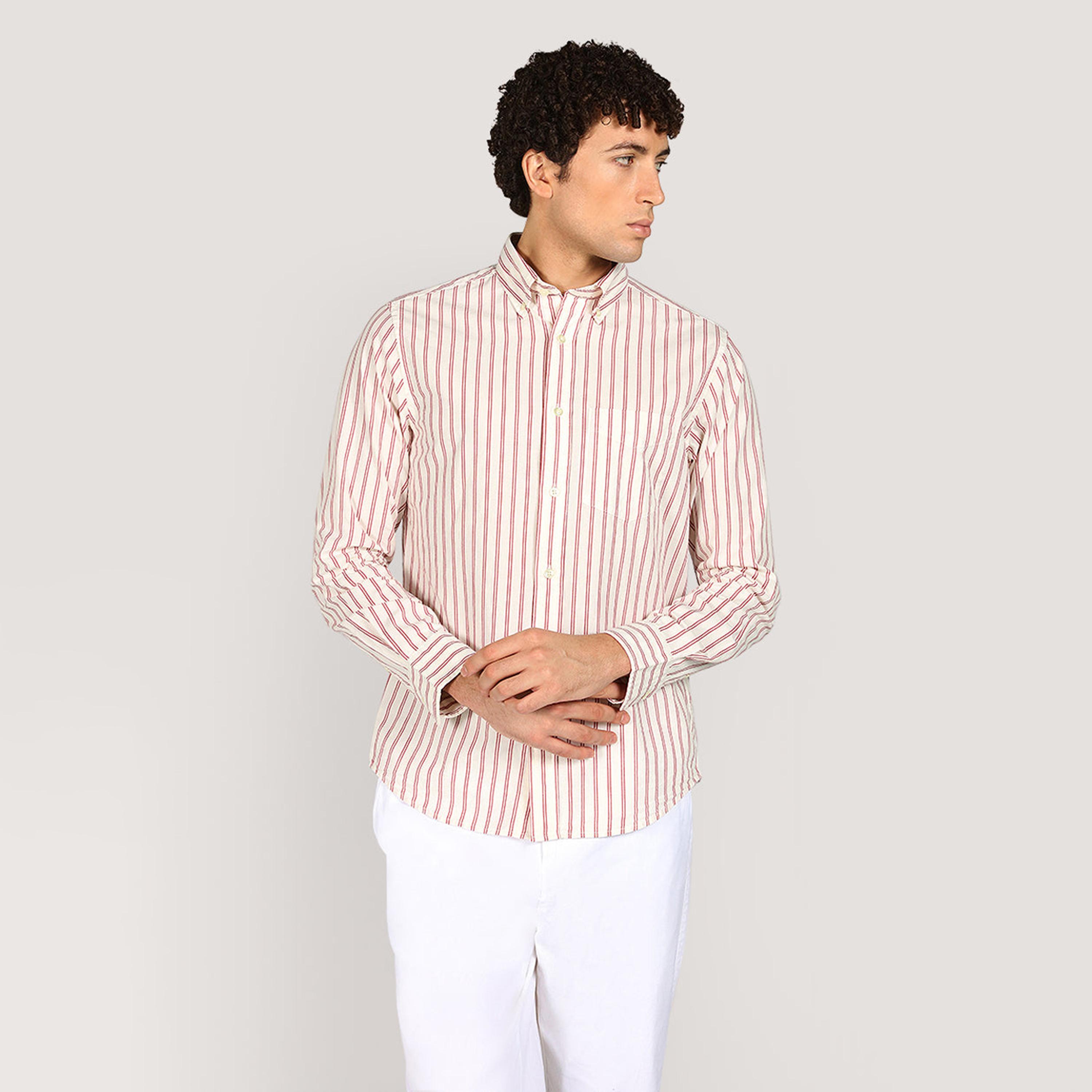 قميص بوبلين رجالي بقصة عادية بياقة بأزرار وأكمام طويلة، مخطط من جانت-men-clothing-shirts-image-1