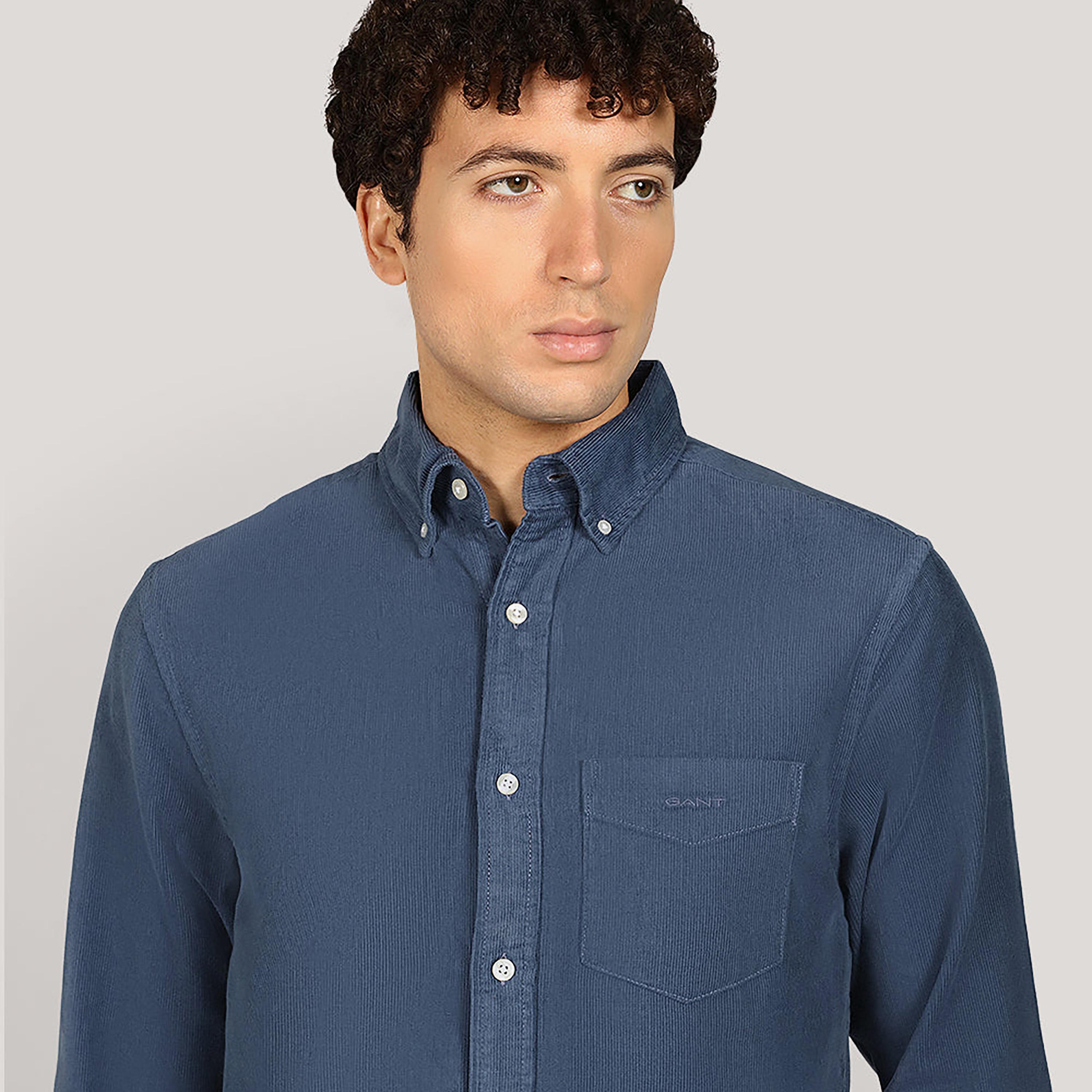 قميص رجالي بقصة عادية بياقة بأزرار من قماش الكوردروي وأكمام طويلة من جانت-men-clothing-shirts-image-7
