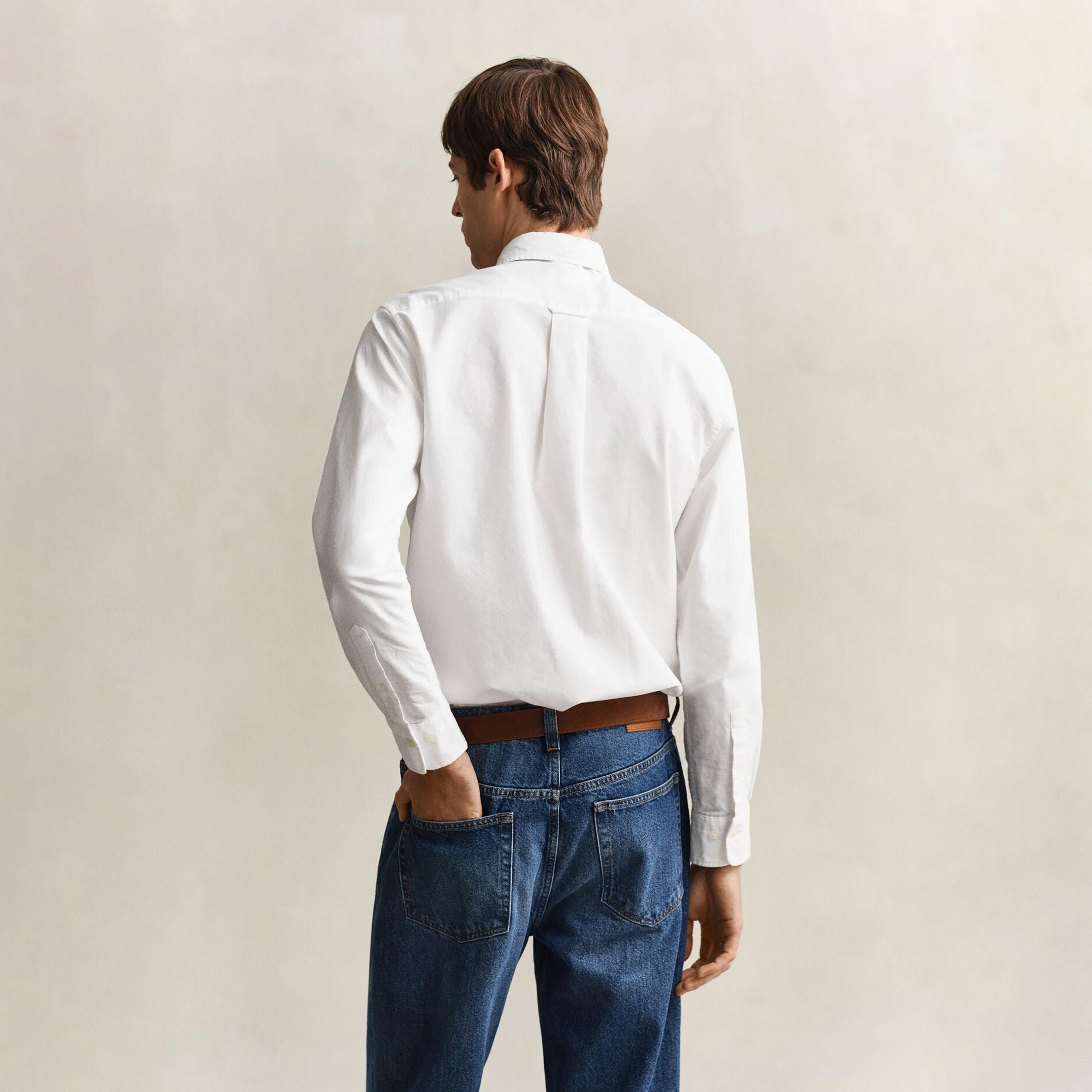 قميص رجالي بقصّة عادية وياقة بأزرار وأكمام طويلة من جانت-men-clothing-shirts-image-3