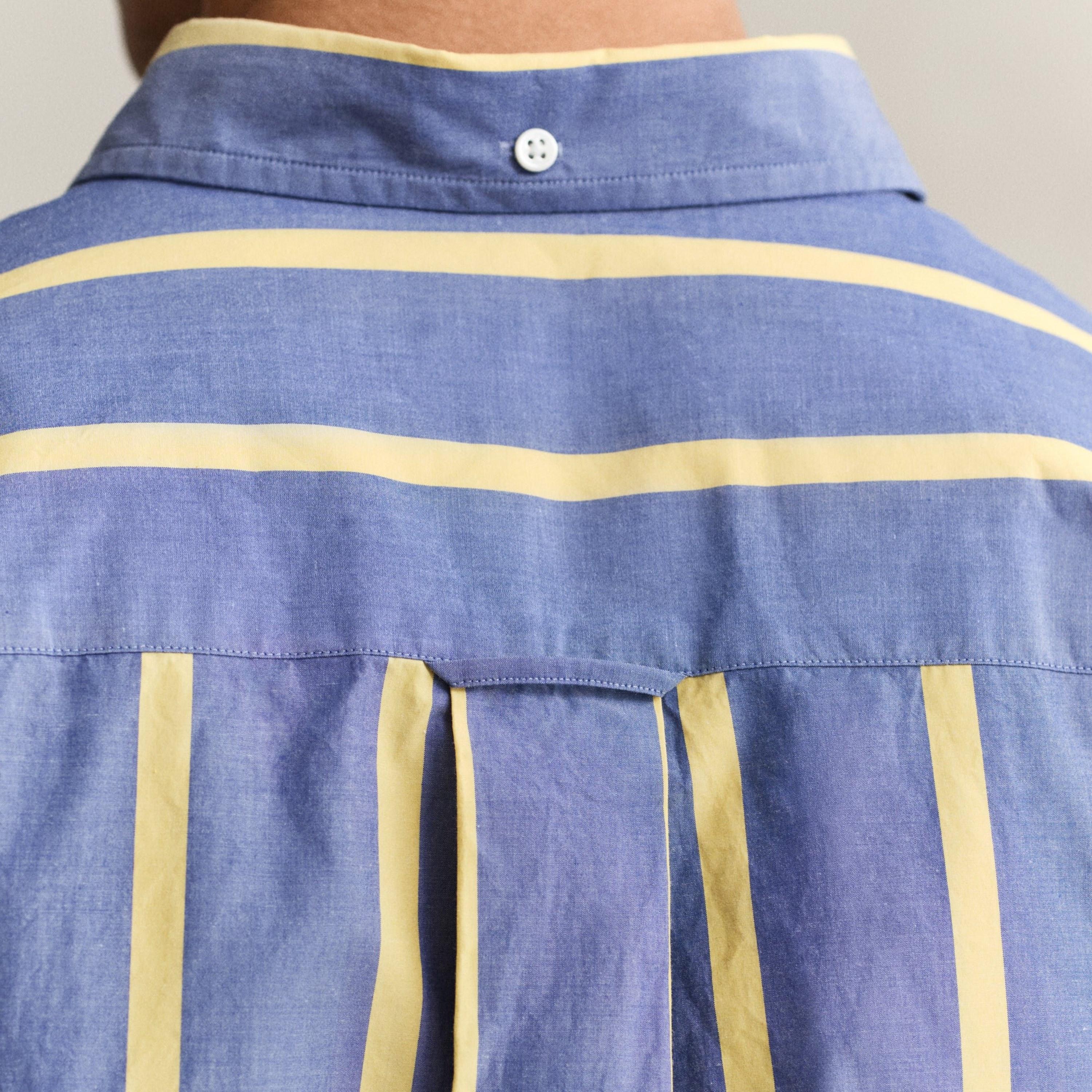 قميص رجالي بتصميم مخطط مريح وياقة بأزرار وأكمام طويلة من جانت-men-clothing-shirts-image-11