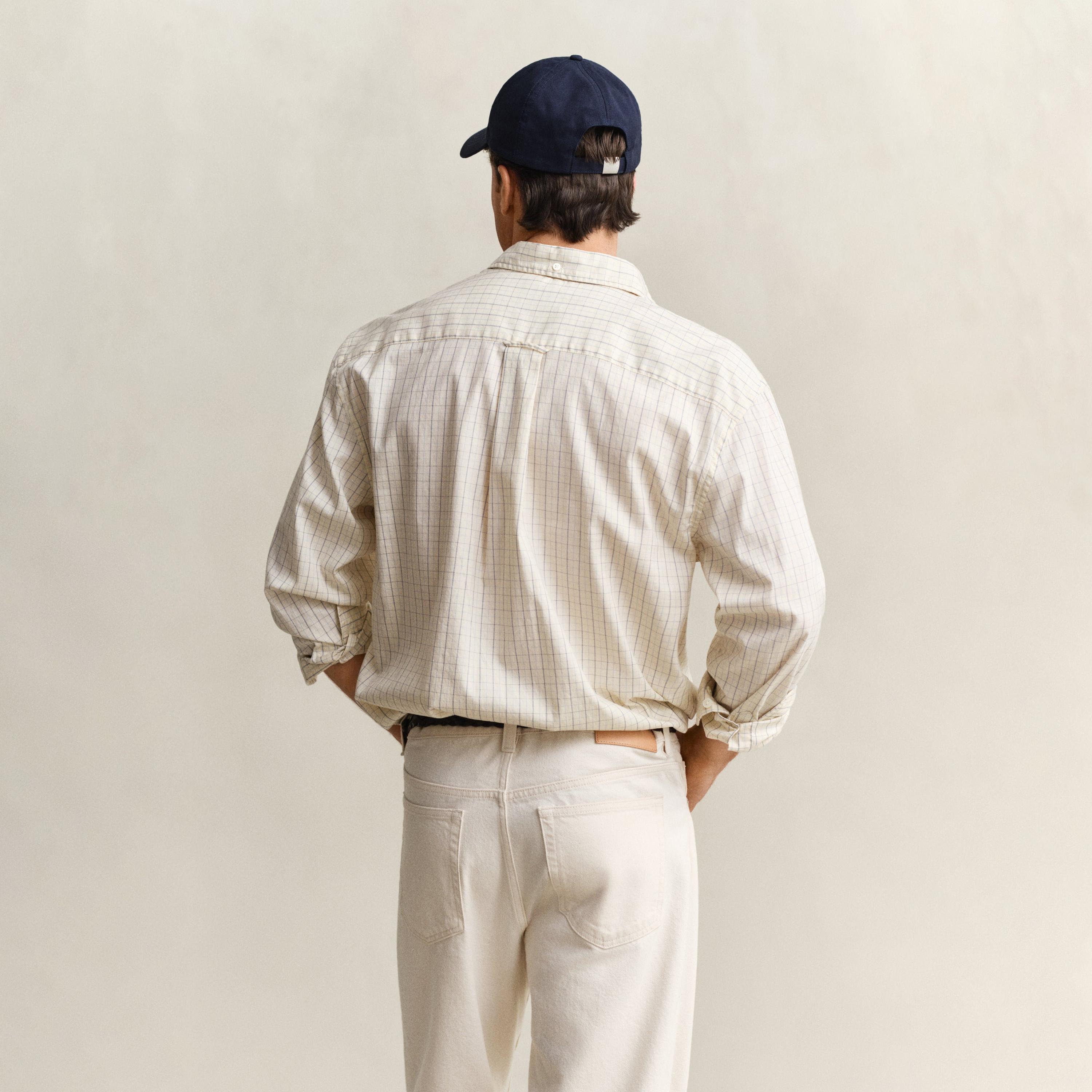 قميص رجالي بأكمام طويلة وقصة "ريلاكسد فيت" بمربعات وياقة "بوتن داون" من جانت-men-clothing-shirts-image-4